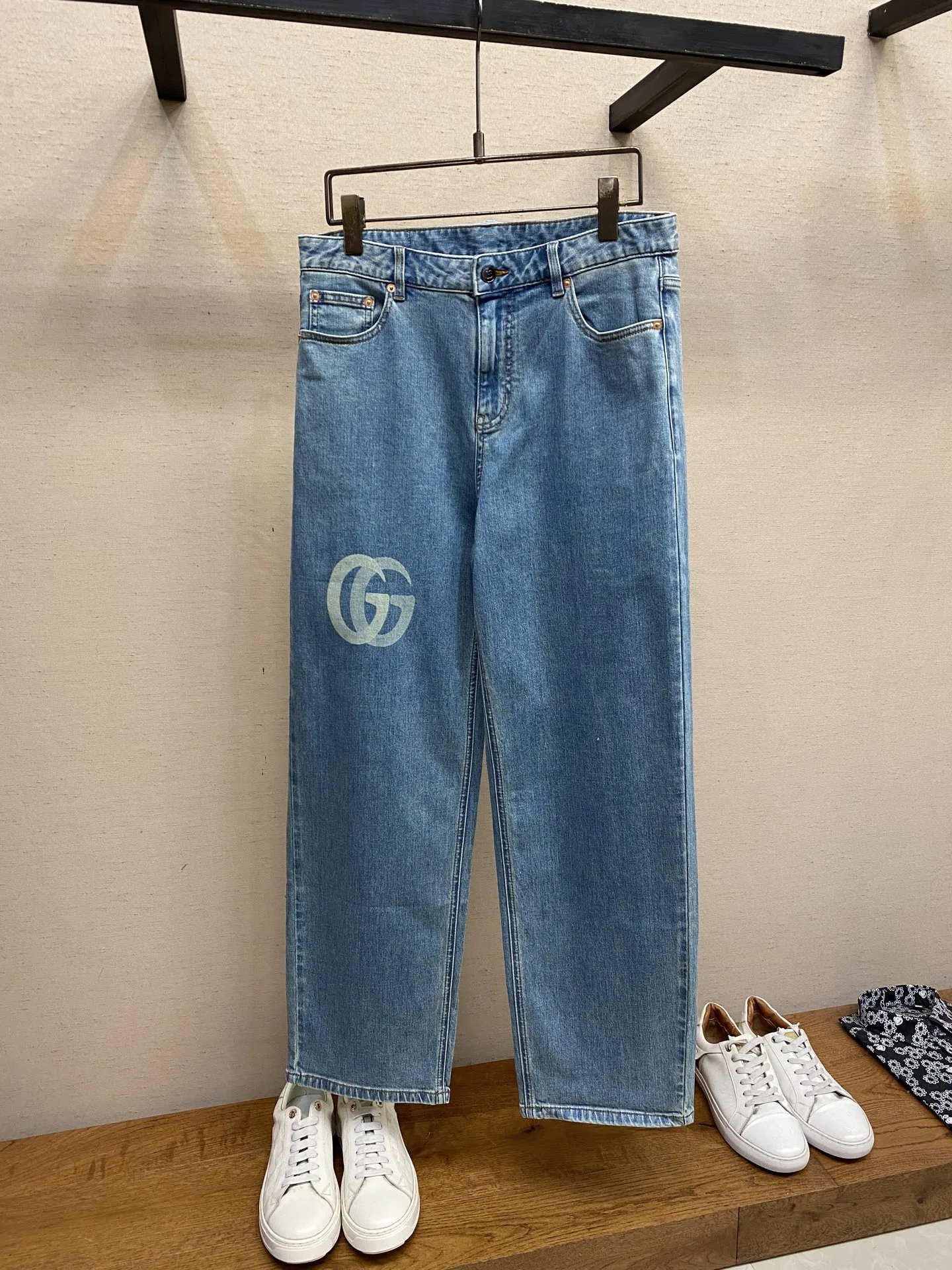 GU 27FW IWRCRKB 018 데님팬츠