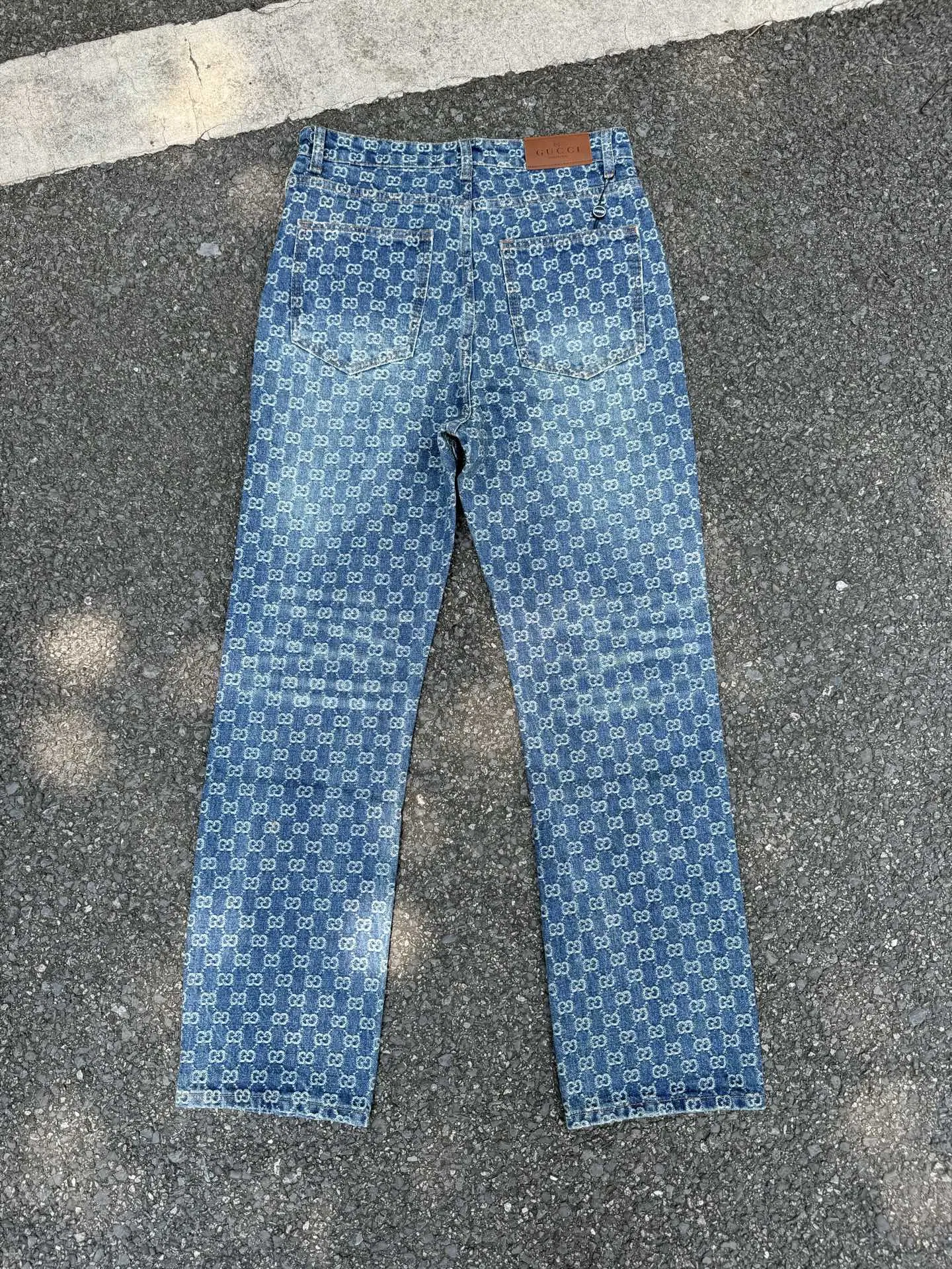 GU 27FW JXDZTFM 001 데님팬츠 4