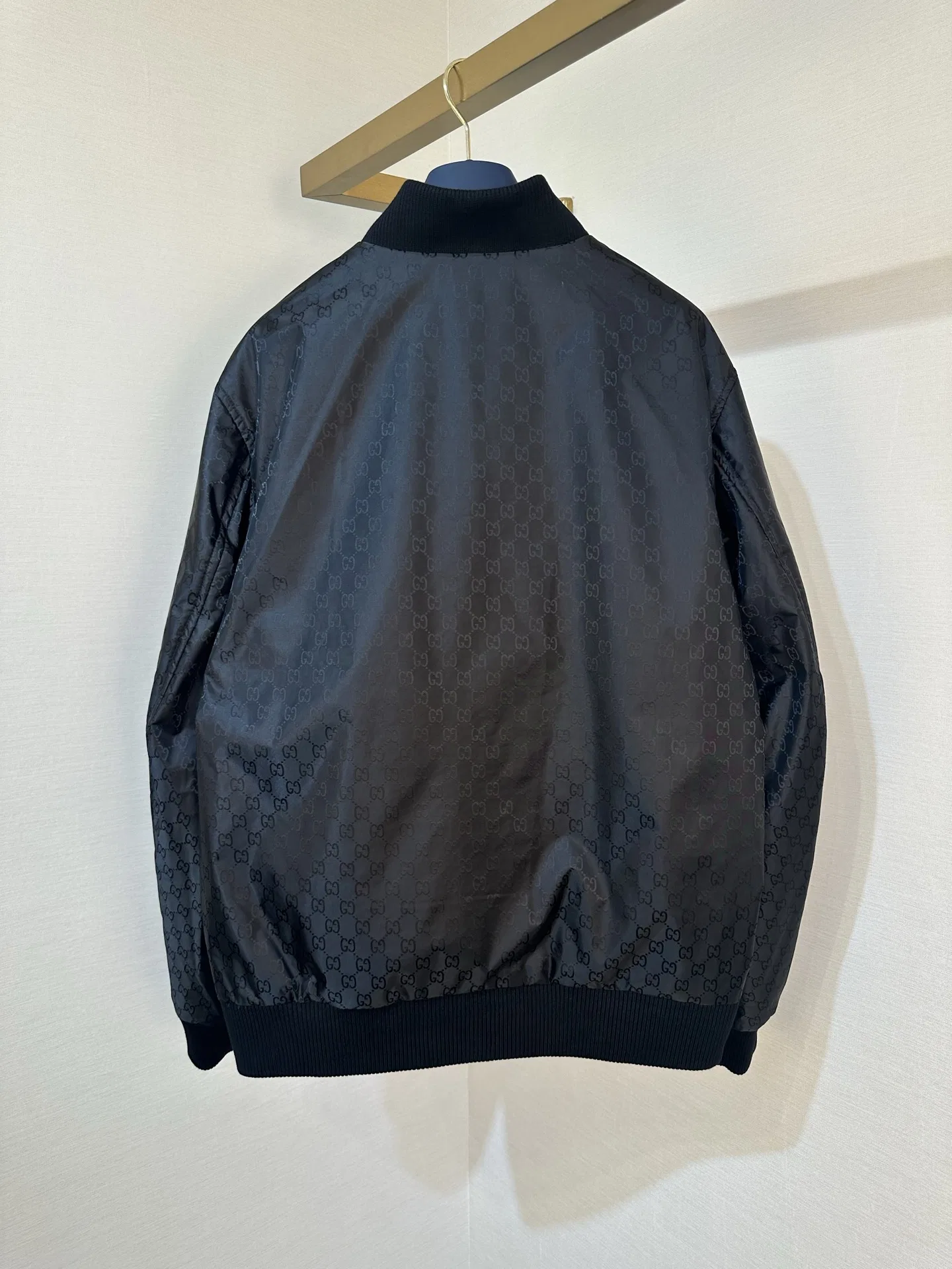 GU 27FW PMJDGFO 002 자켓 4