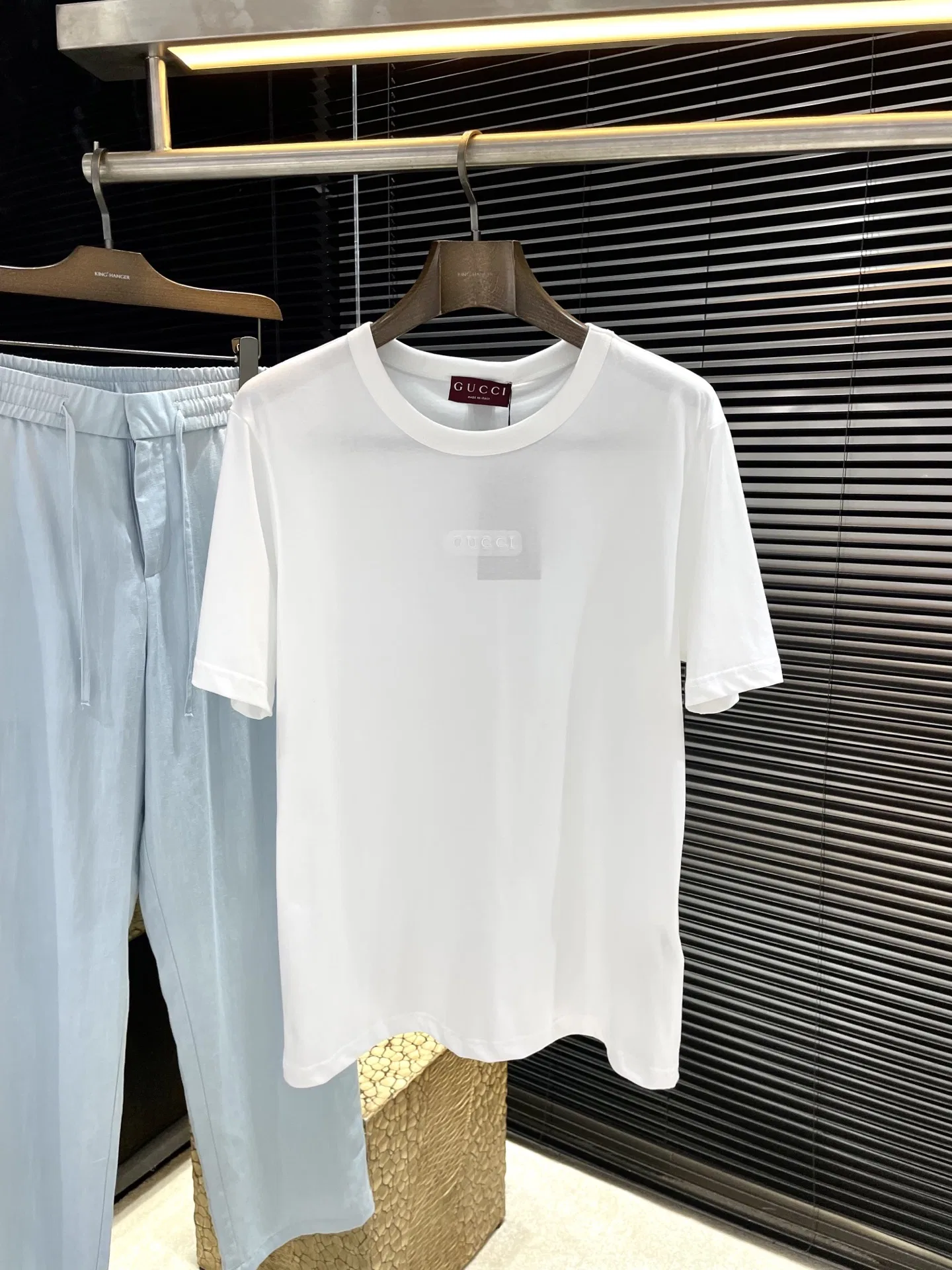 GU 27FW UNPMJNI 011 반팔티셔츠