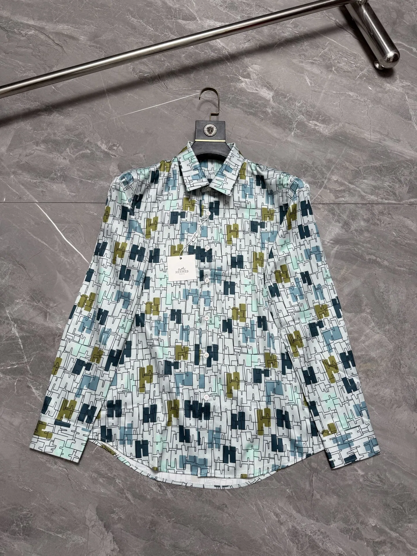 HER 27FW FHETRVQ 010 셔츠