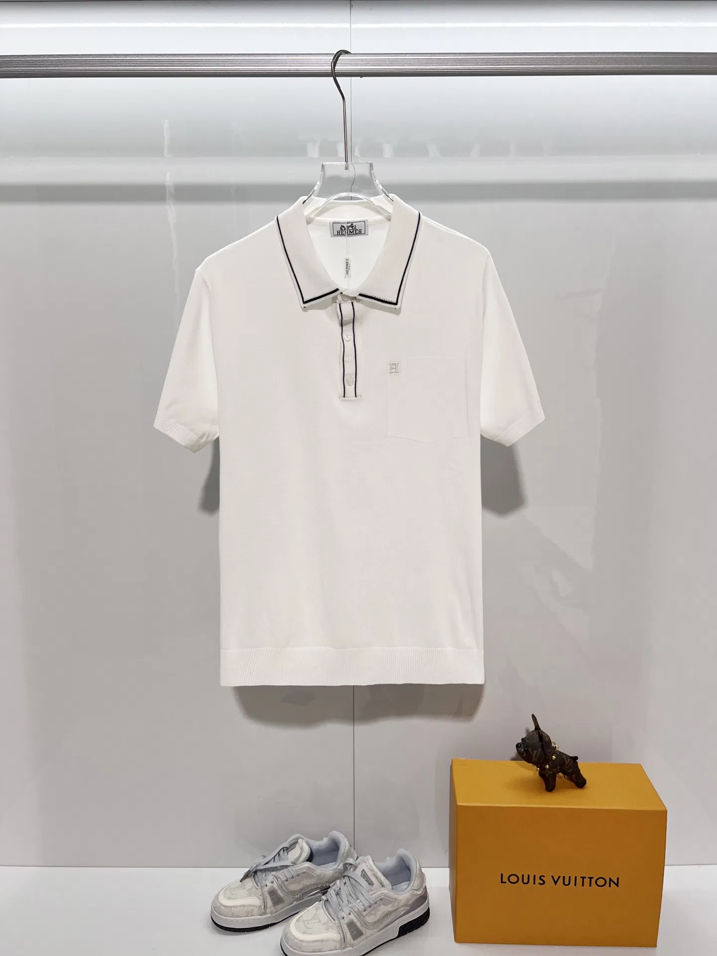 HER 27FW FHETRVQ 017 폴로반팔티셔츠