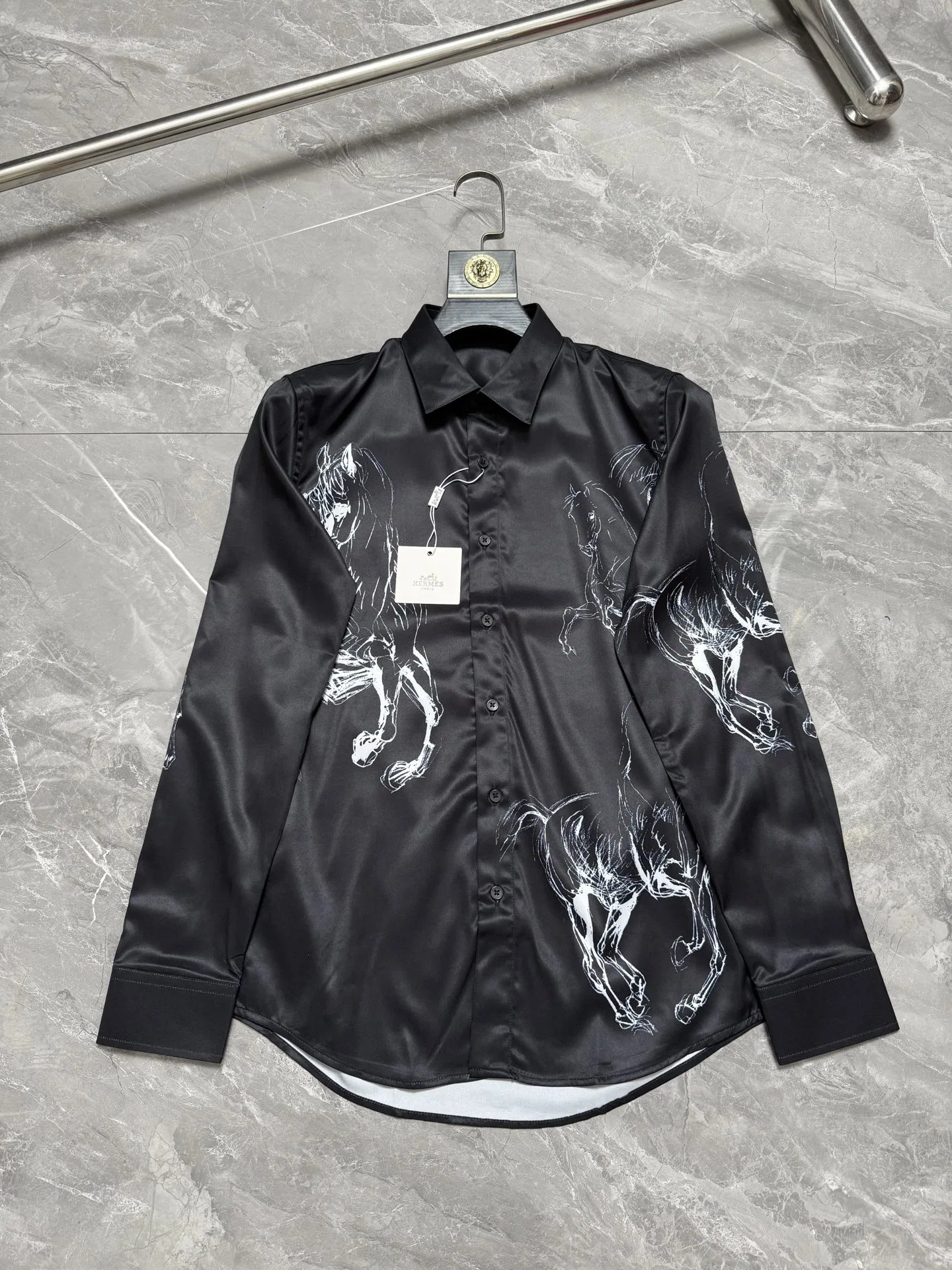 HER 27FW FHETRVQ 024 셔츠