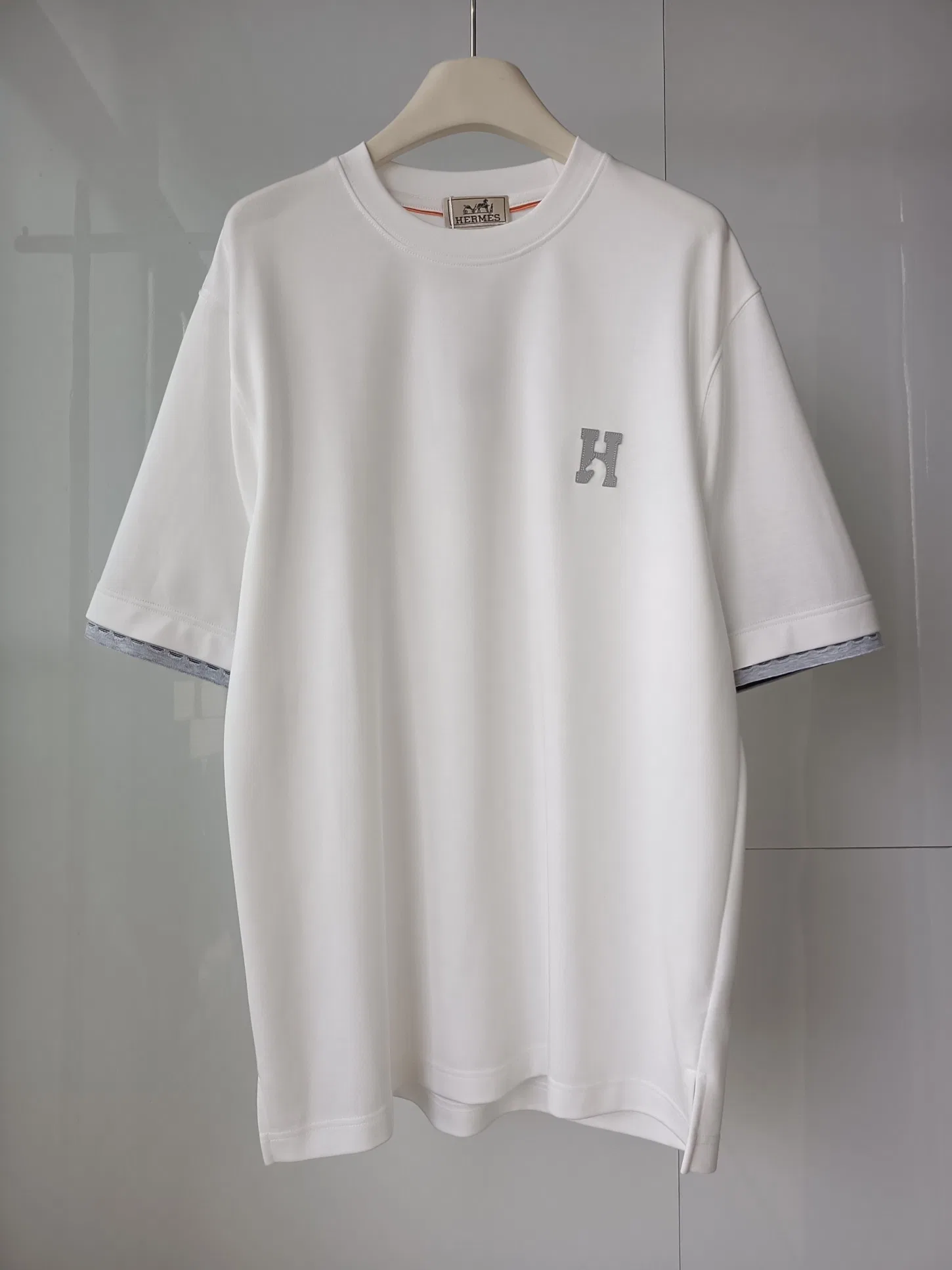 HER 27FW SMJUTPZ 001 반팔티셔츠