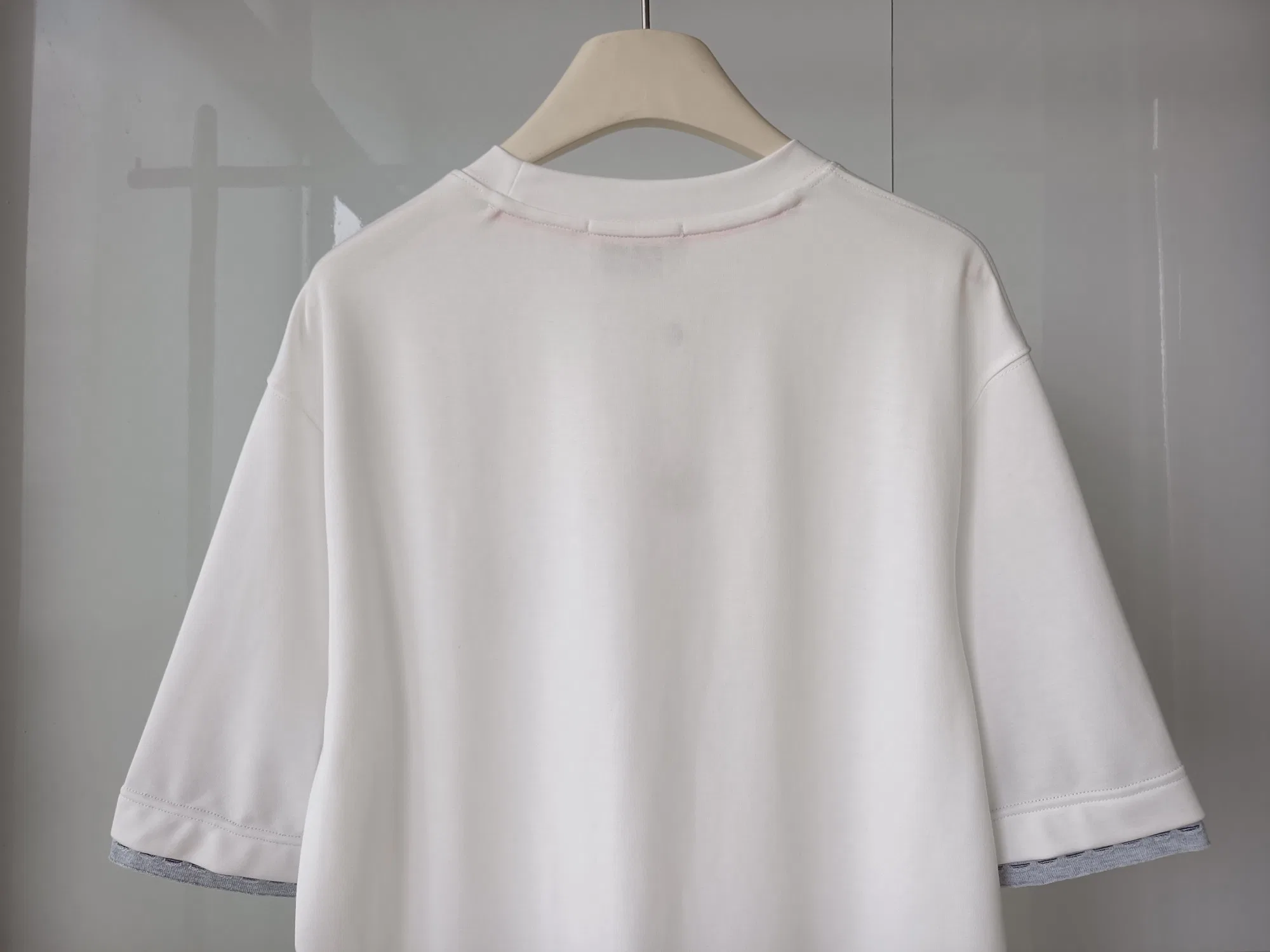 HER 27FW SMJUTPZ 001 반팔티셔츠 3