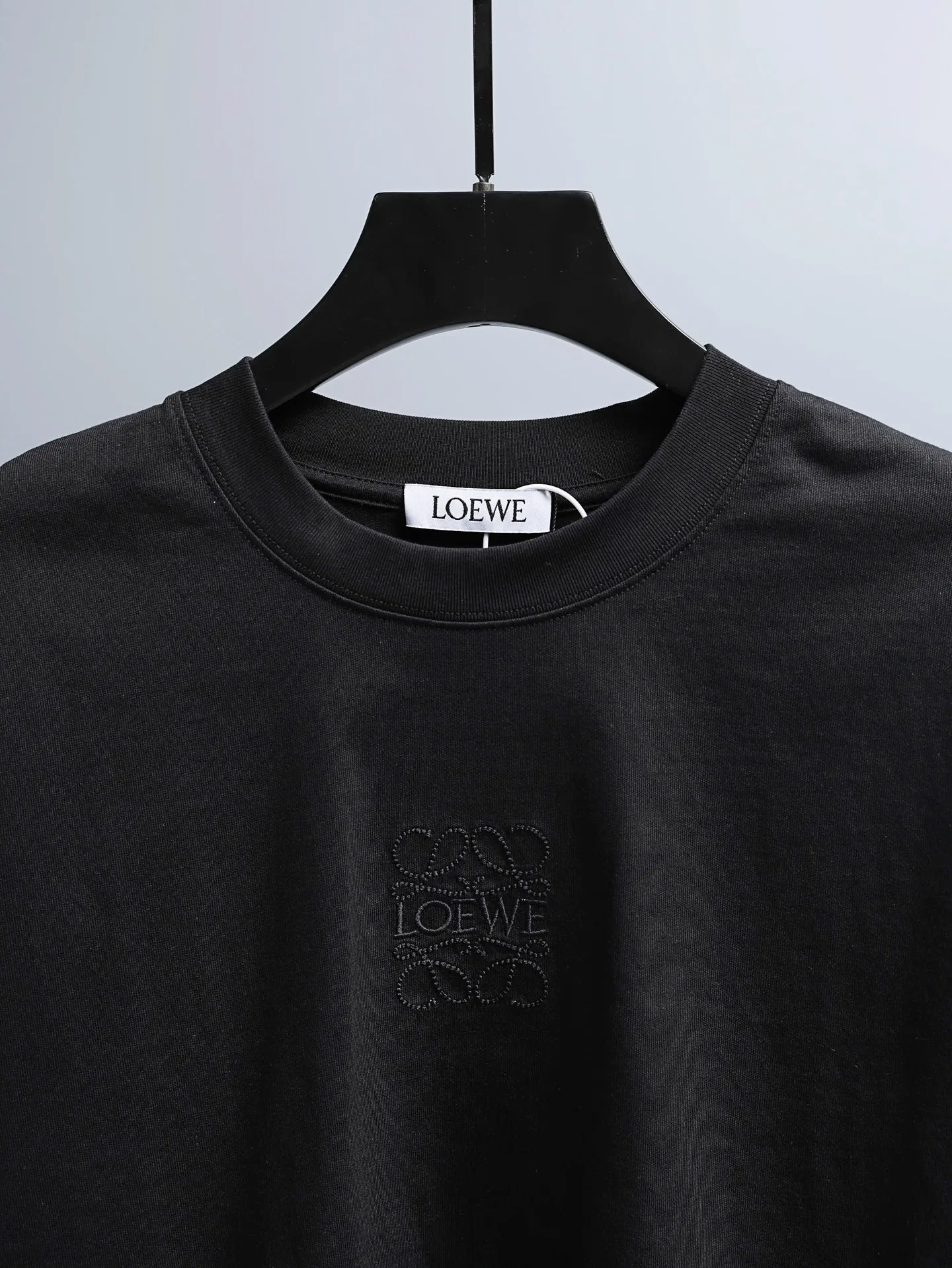 LOE 27FW CJLCGUA 005 반팔티셔츠 3