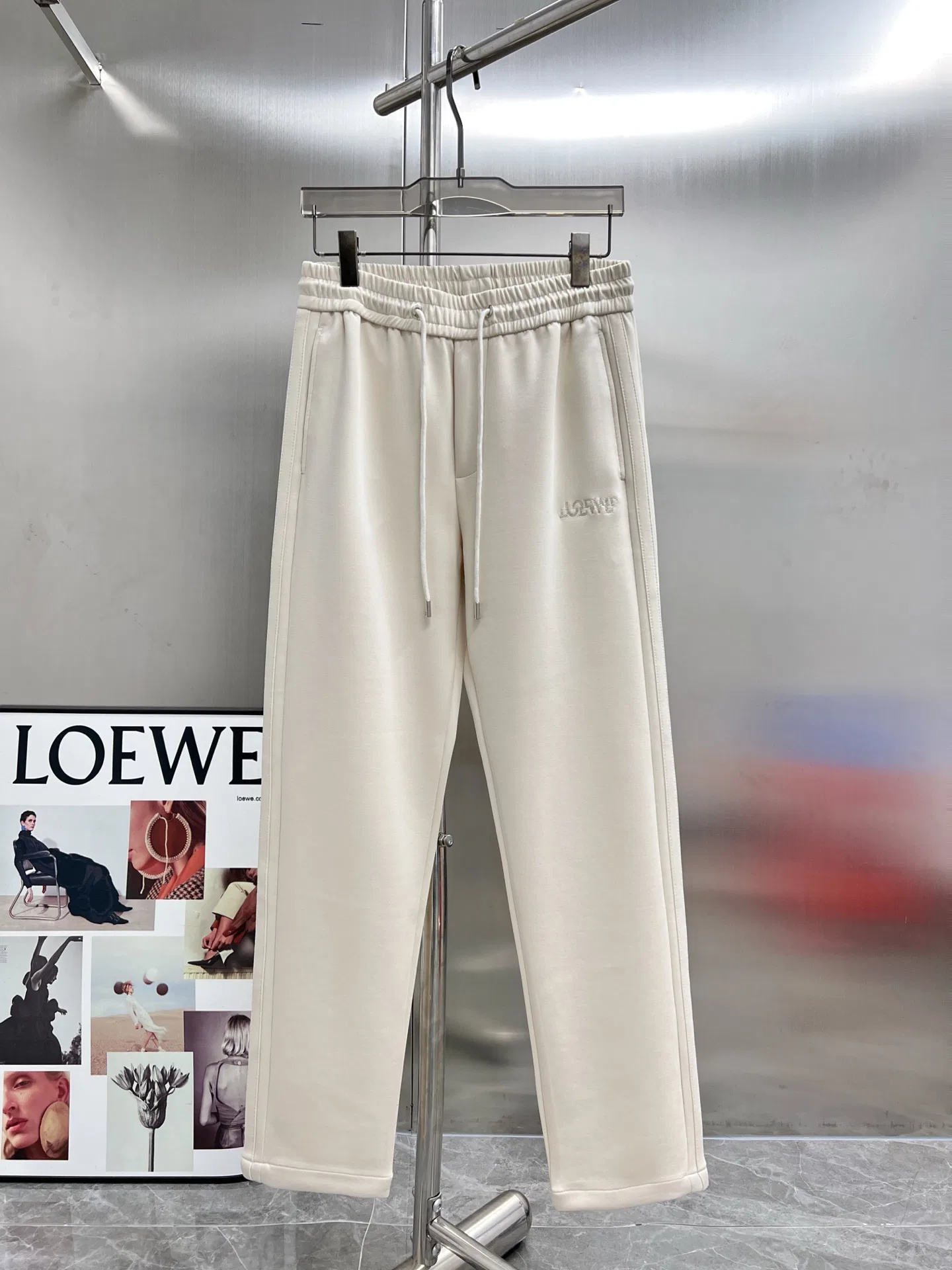 LOE 27FW CJLCGUA 006 스웻팬츠