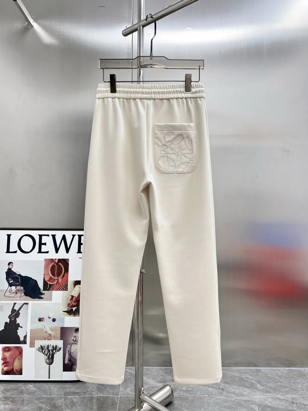 LOE 27FW HKMQHBV 008 스웻팬츠