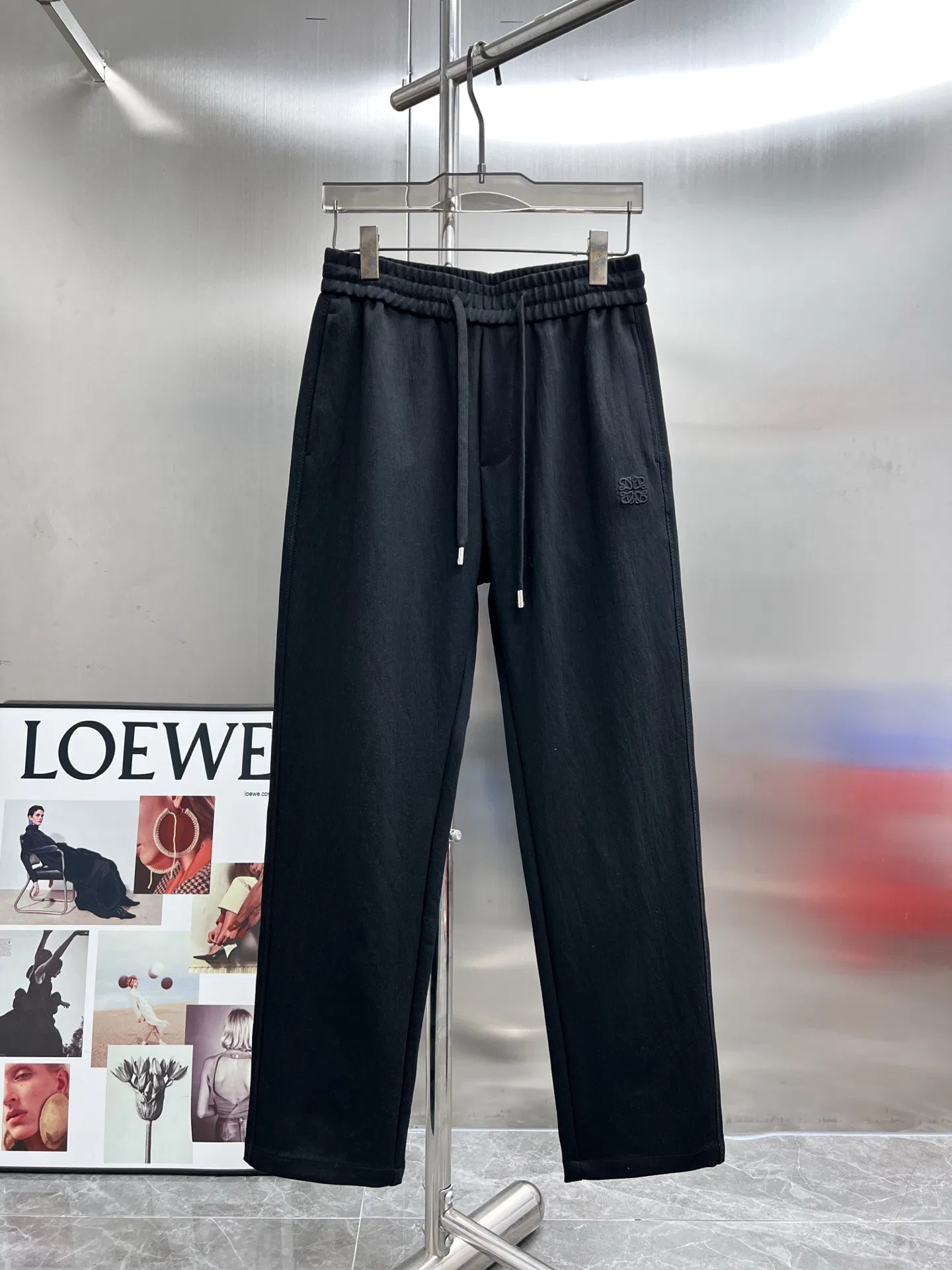 LOE 27FW HKMQHBV 009 스웻팬츠