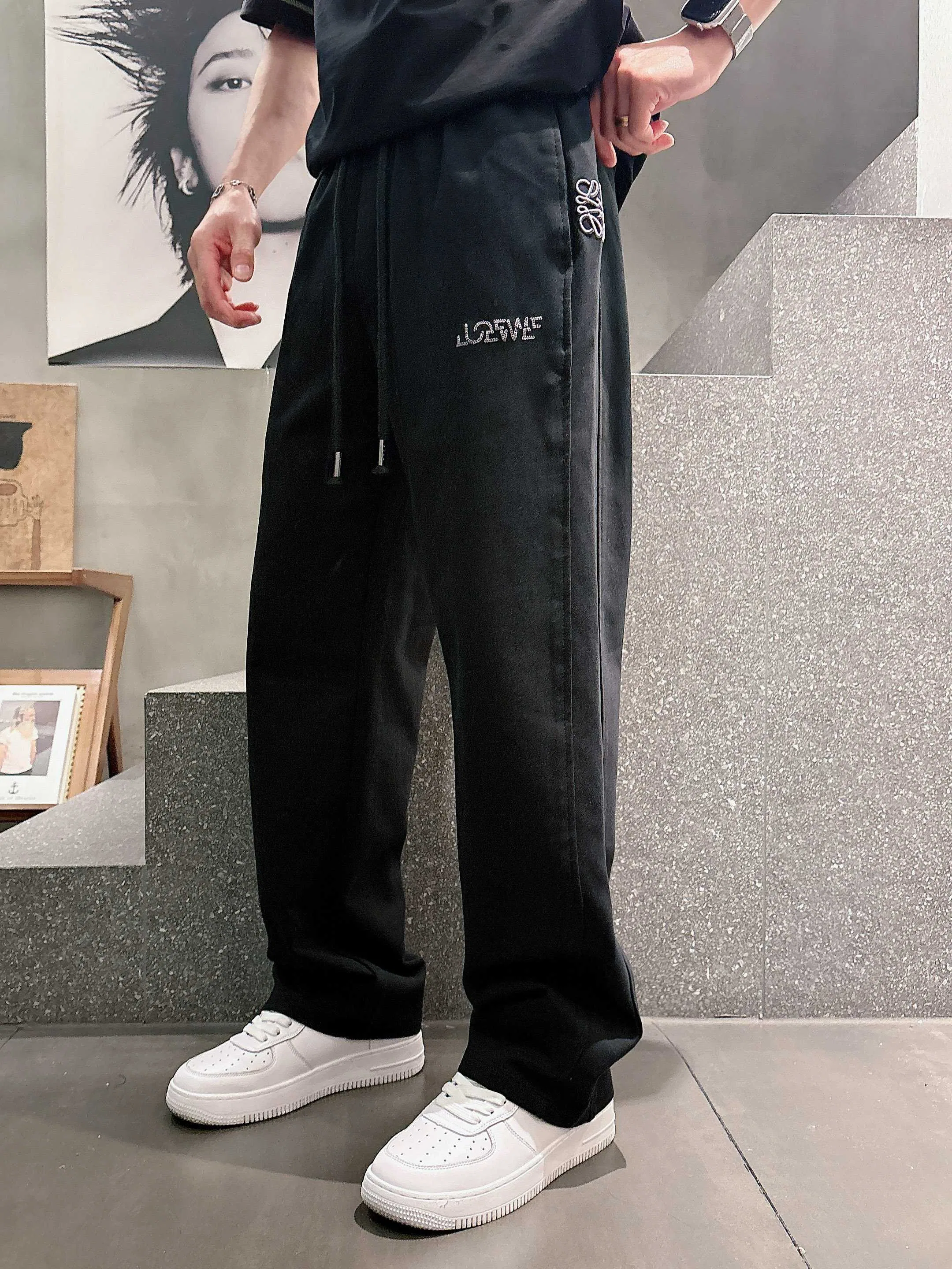 LOE 27FW HMUOLTR 017 스웻팬츠