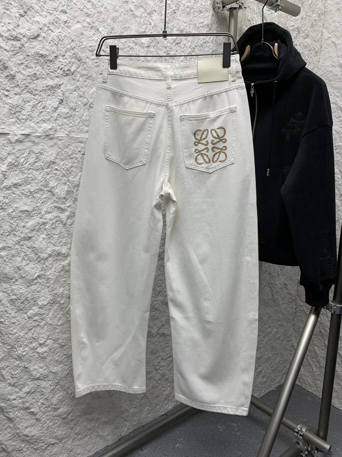 LOE 27FW IOMVBCF 003 데님팬츠 4