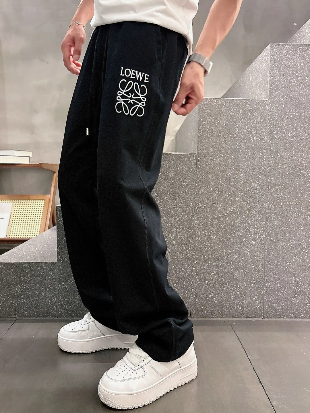 LOE 27FW IOMVBCF 012 스웻팬츠 5