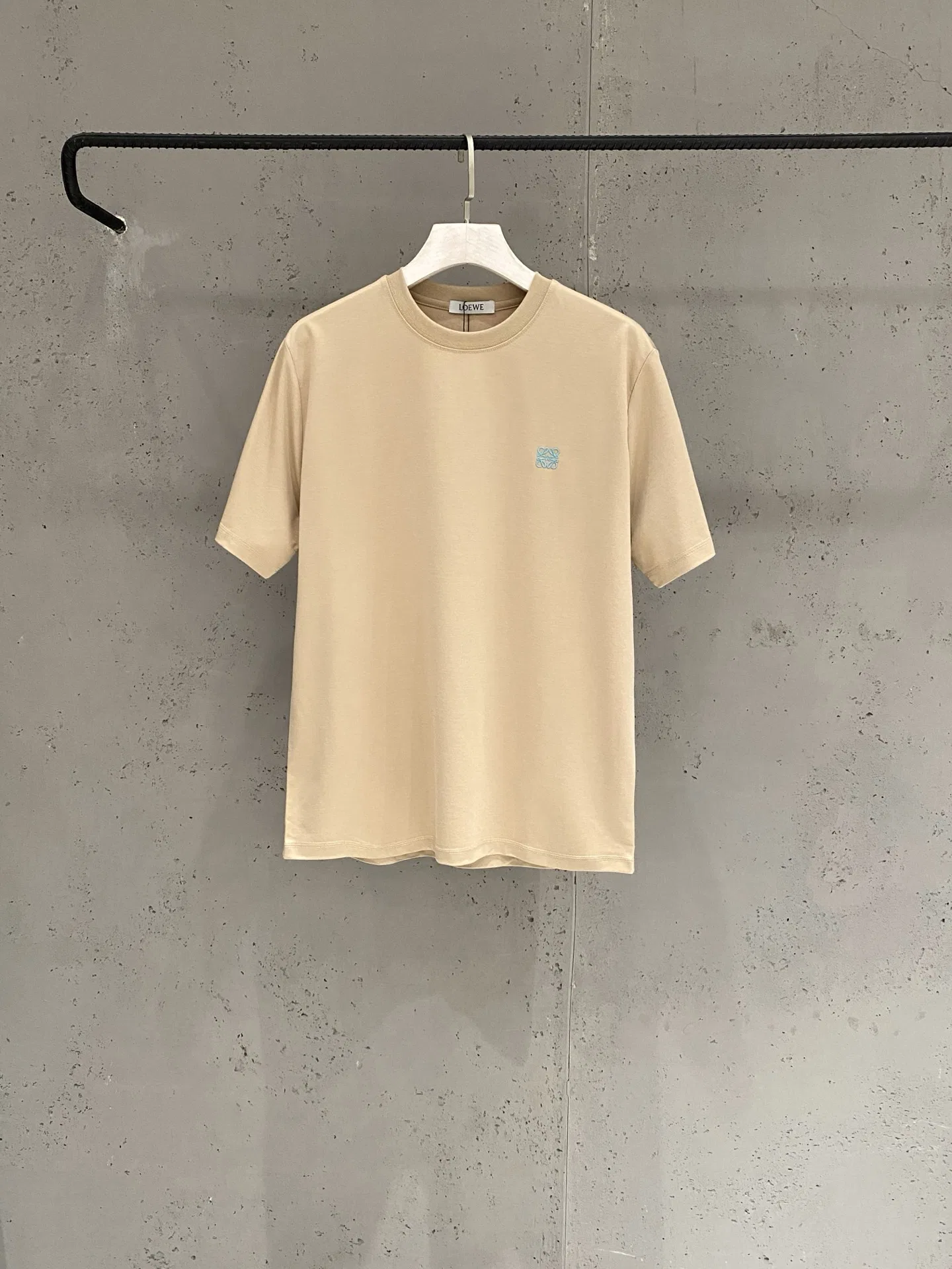 LOE 27FW KRWCHZI 001 반팔티셔츠