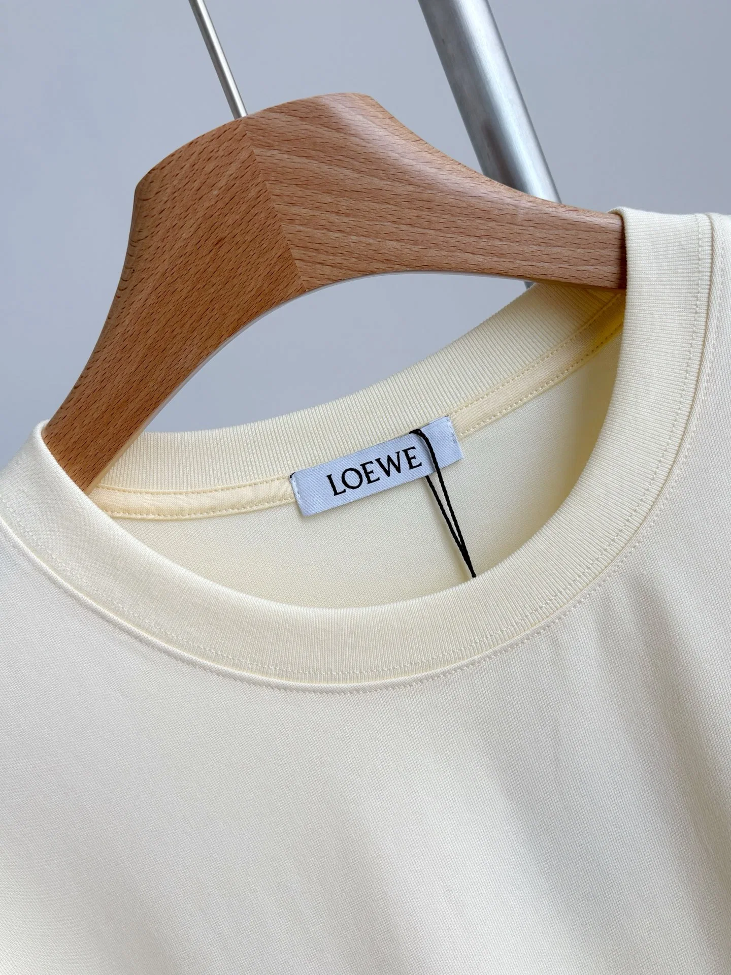 LOE 27FW KRWCHZI 005 반팔티셔츠 6