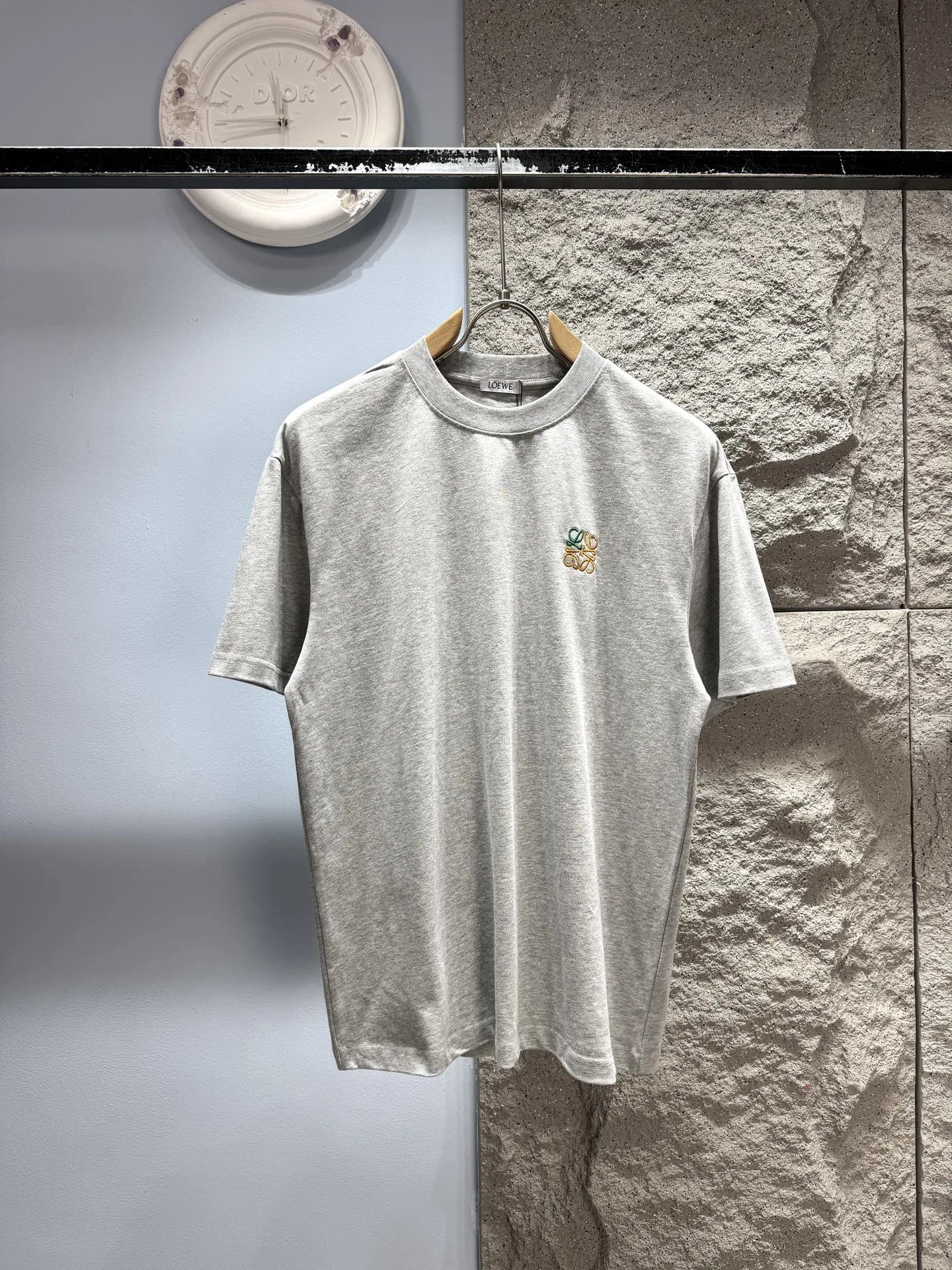 LOE 27FW TSERGIY 011 반팔티셔츠