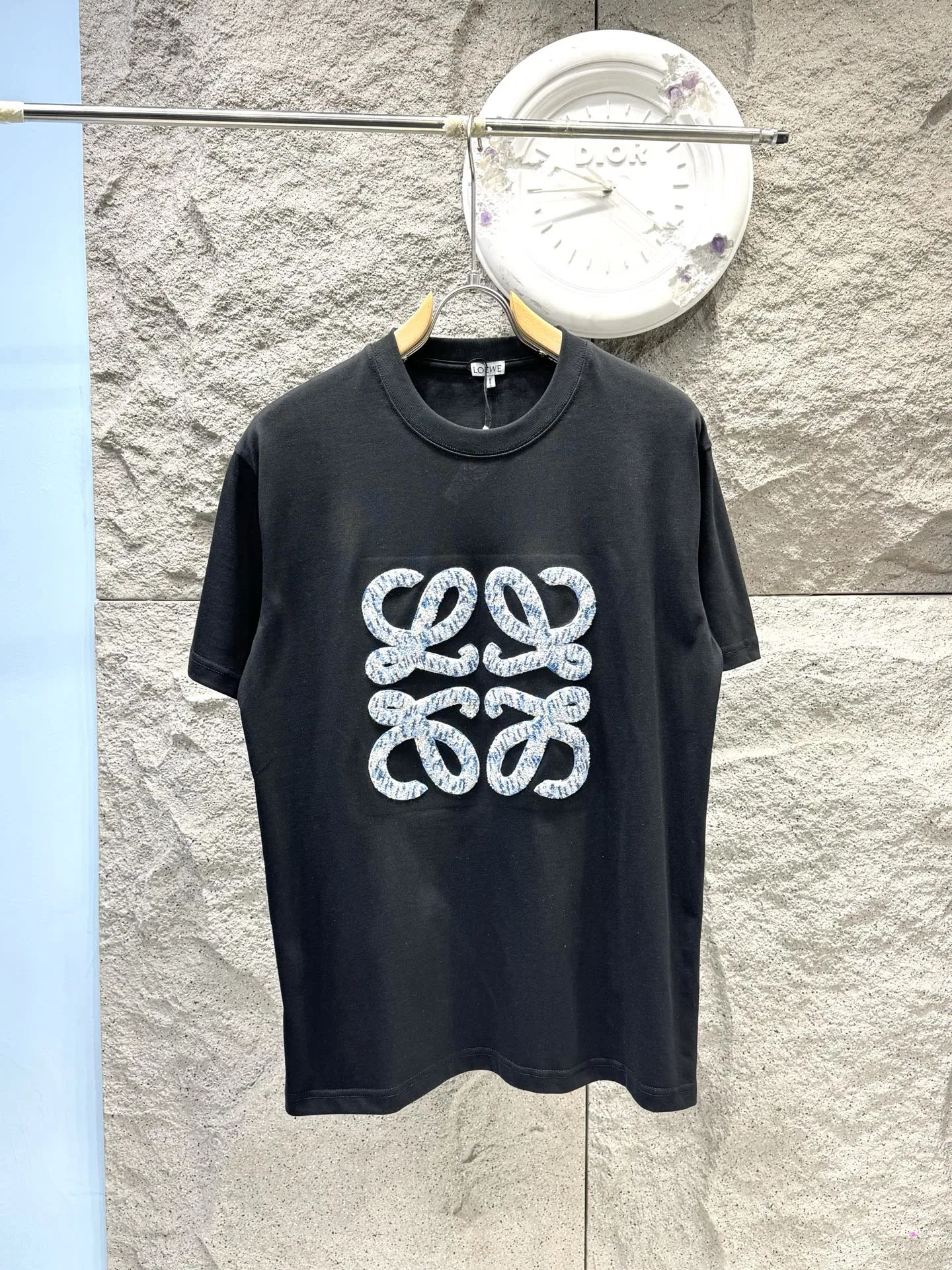 LOE 27FW TSERGIY 012 반팔티셔츠
