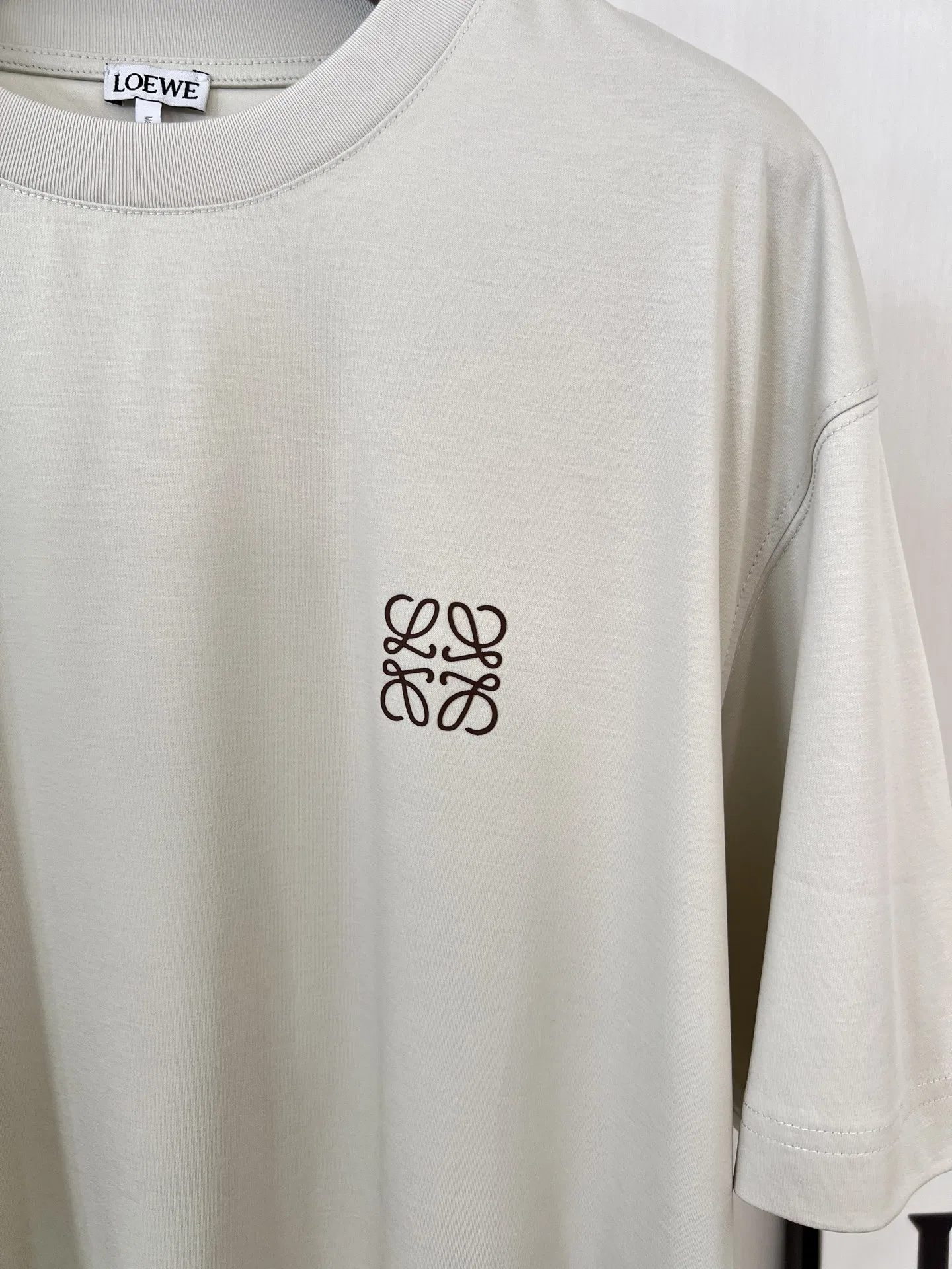 LOE 27FW XFAVAGO 004 반팔티셔츠 6