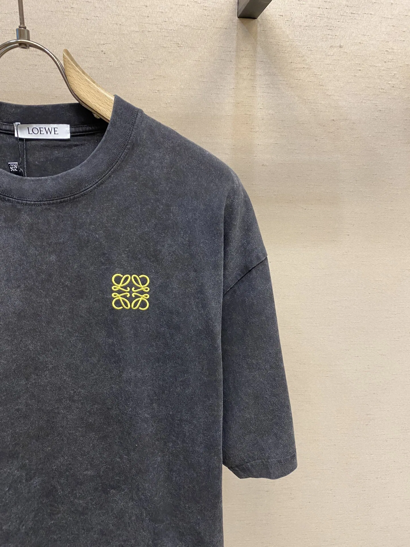 LOE 27FW XFAVAGO 018 반팔티셔츠 3