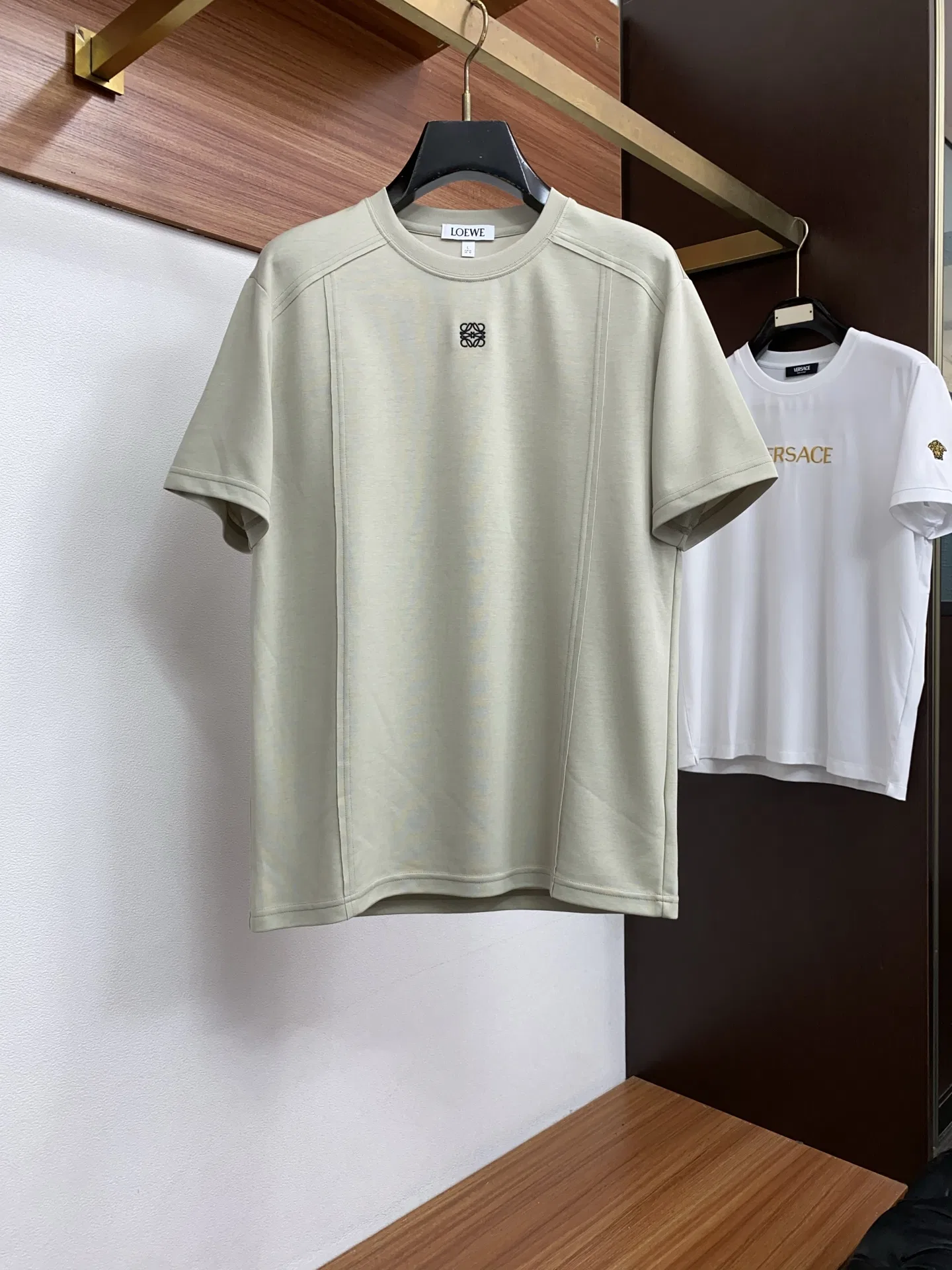 LOE 27FW XFAVAGO 020 반팔티셔츠
