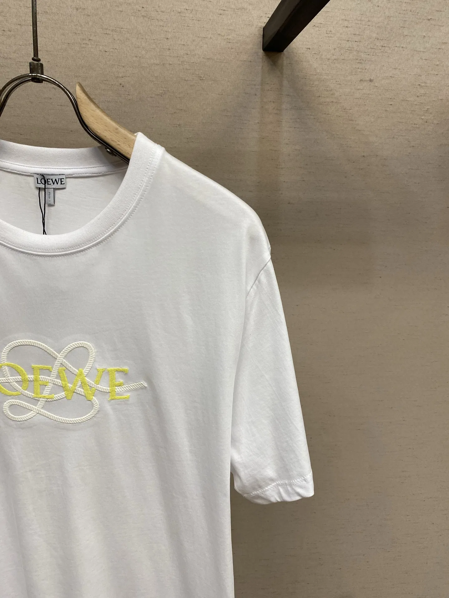 LOE 27FW XFAVAGO 025 반팔티셔츠 5