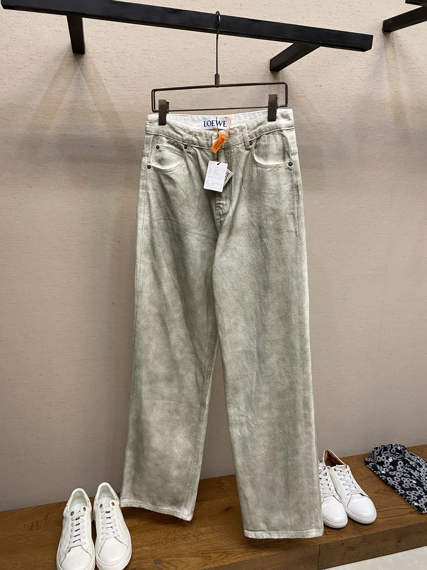 LOE 27FW XFAVAGO 026 데님팬츠