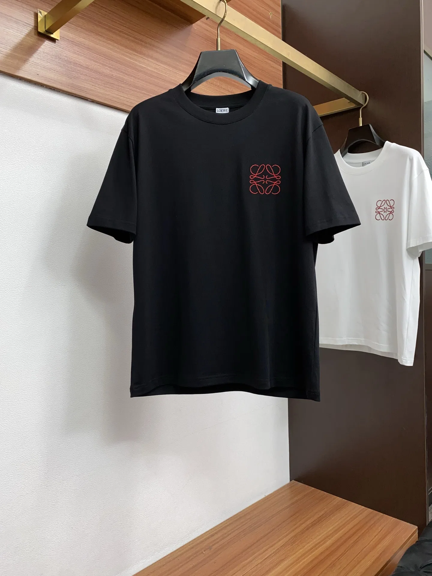 LOE 27FW XFAVAGO 027 반팔티셔츠