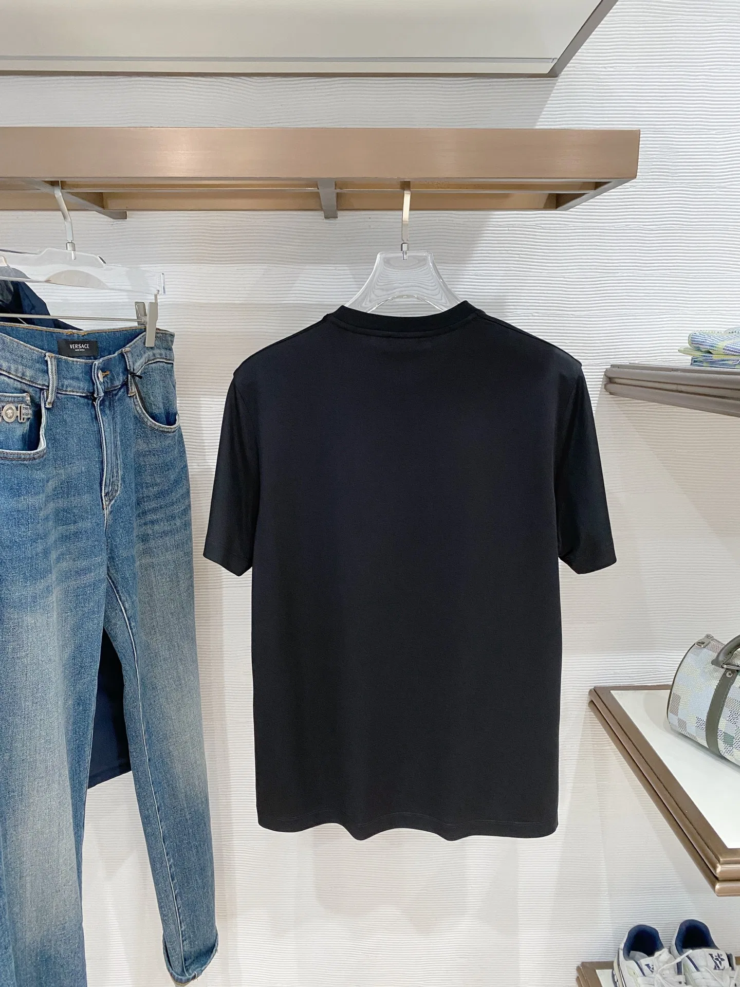 LOE 27FW XFAVAGO 028 반팔티셔츠 5