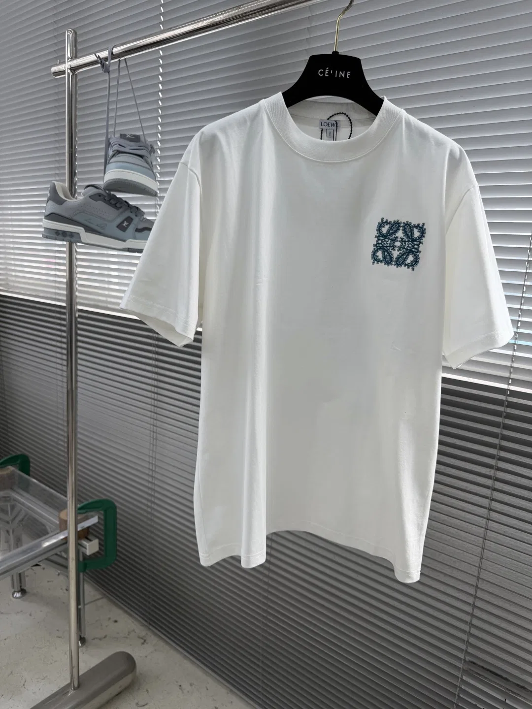 LOE 27FW XFAVAGO 036 반팔티셔츠