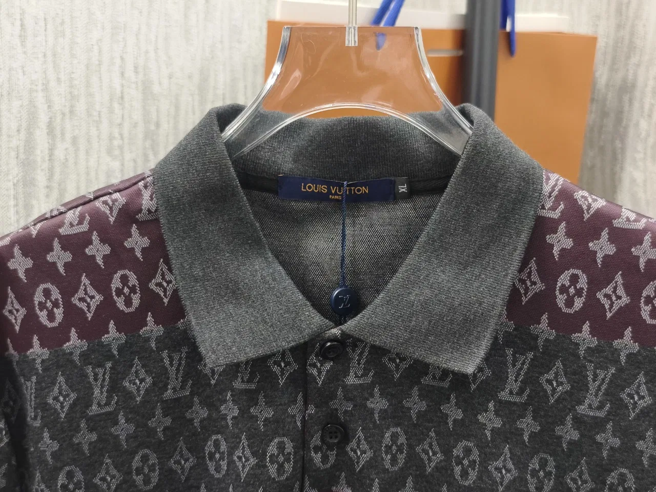 LV 27FW CDJLKMW 002 폴로반팔티셔츠 3