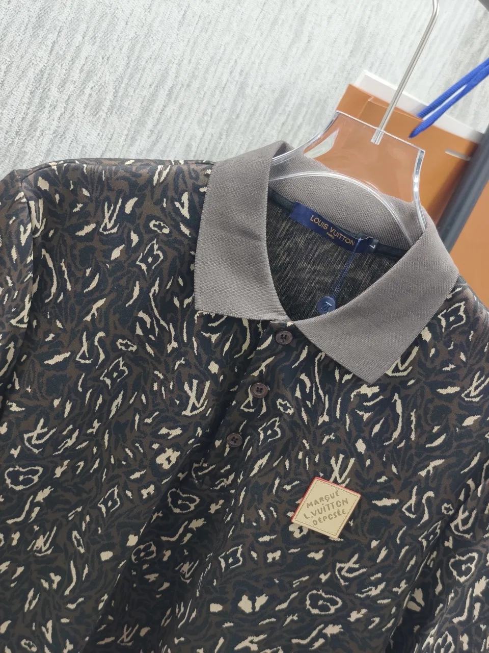 LV 27FW CDJLKMW 008 폴로반팔티셔츠 5