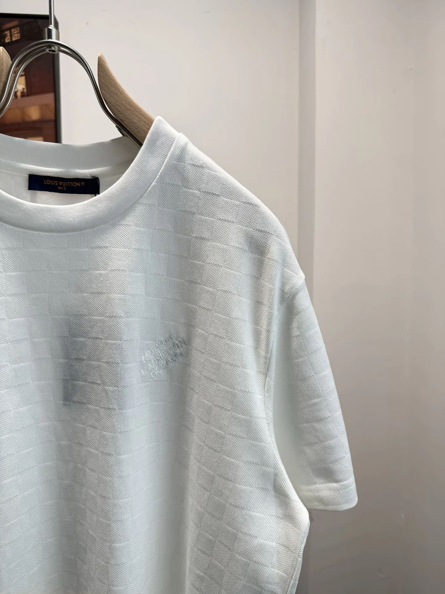 LV 27FW FVAHDTN 001 반팔티셔츠 4