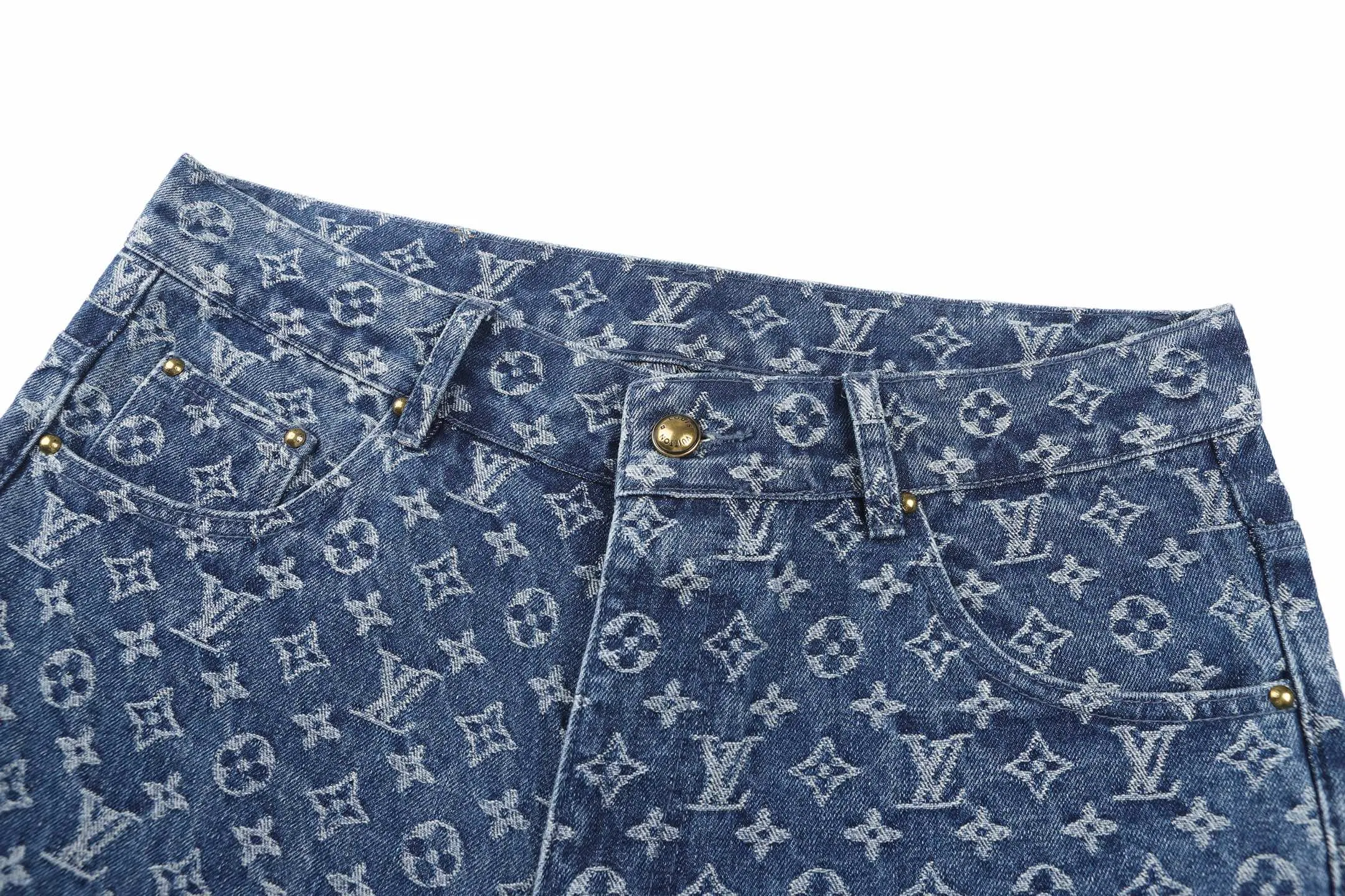 LV 27FW FVAHDTN 009 데님숏츠 3