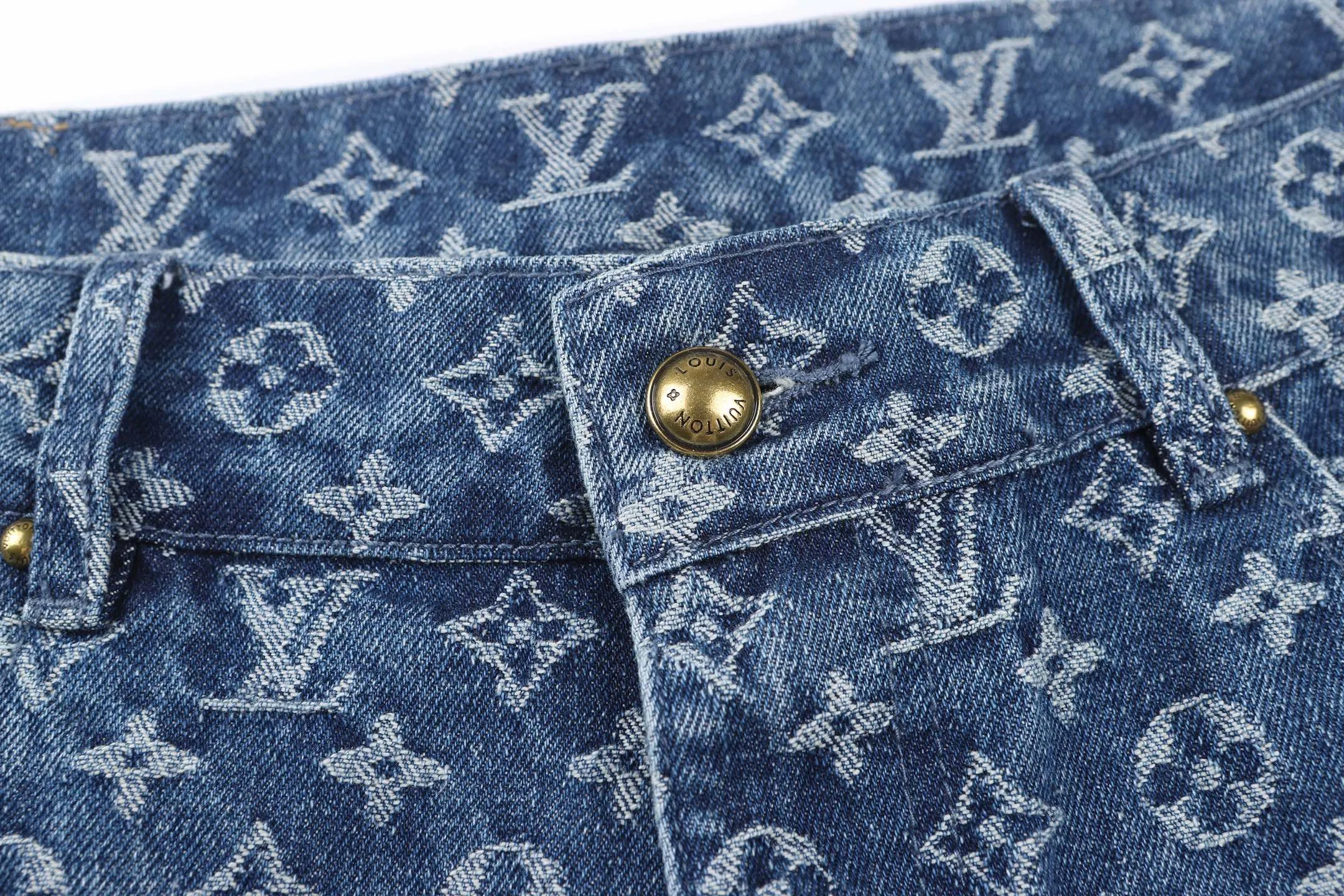 LV 27FW FVAHDTN 009 데님숏츠 6