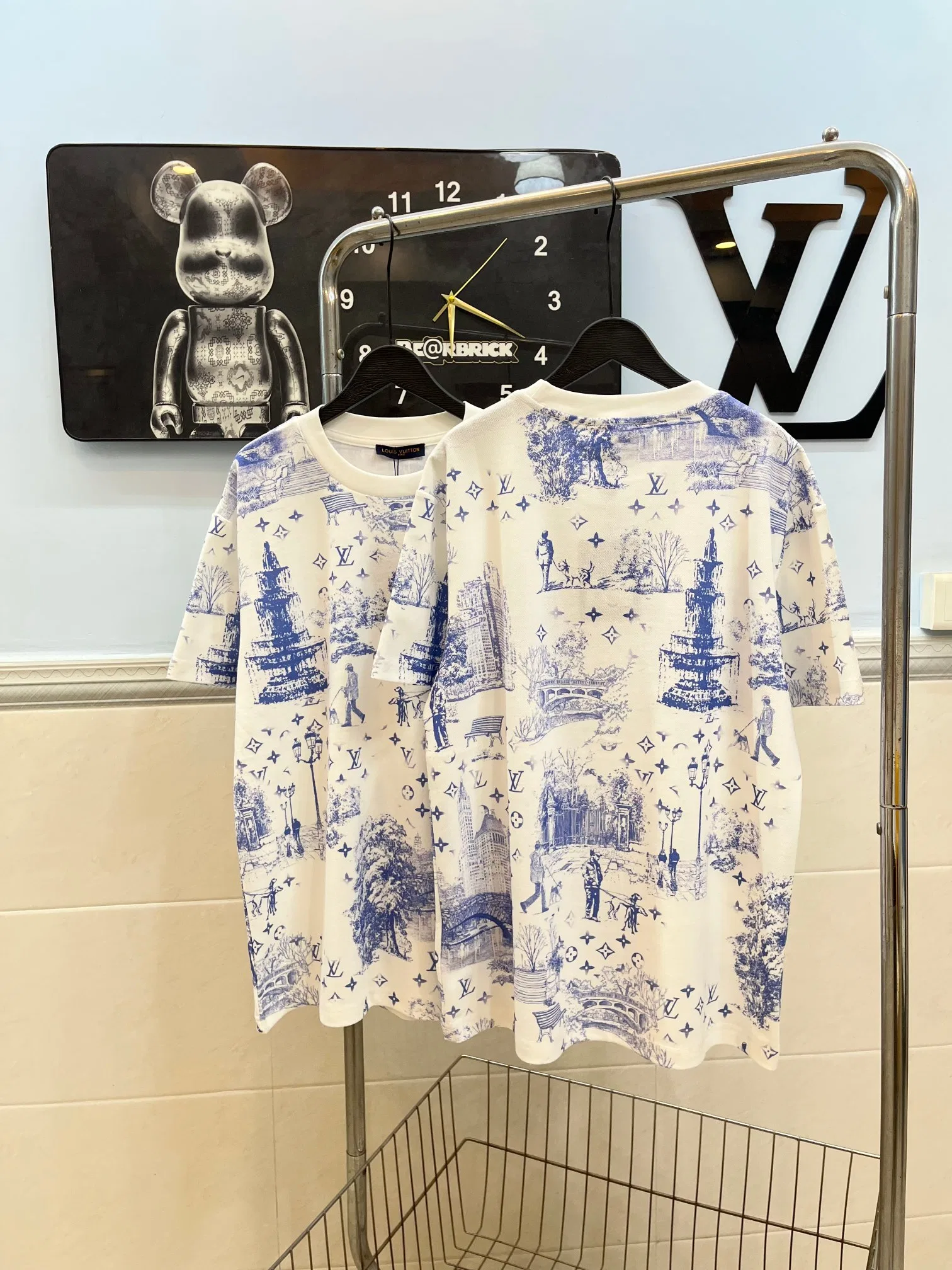 LV 27FW JBJVXGJ 002 반팔티셔츠 4