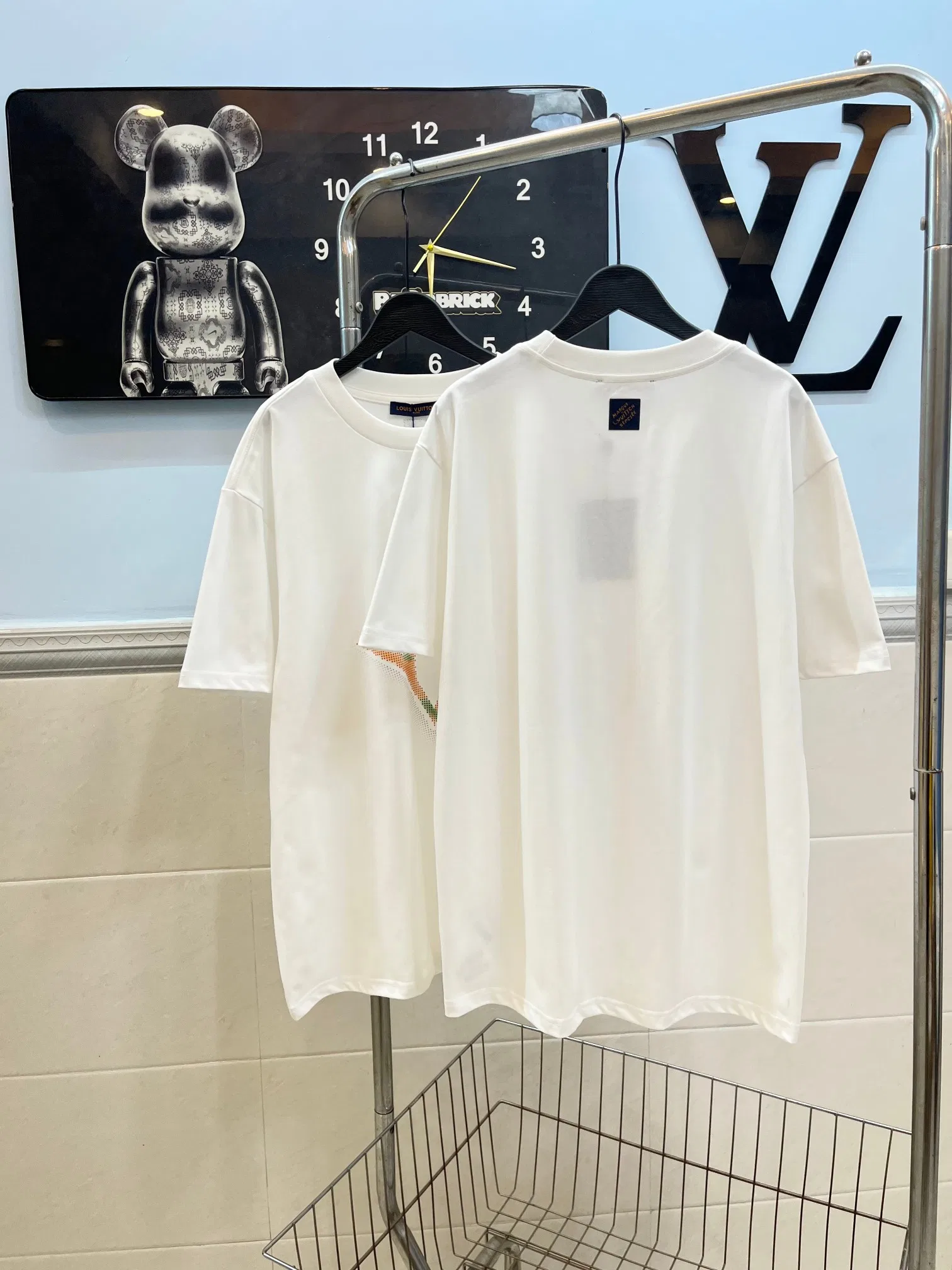 LV 27FW JBJVXGJ 004 반팔티셔츠 3