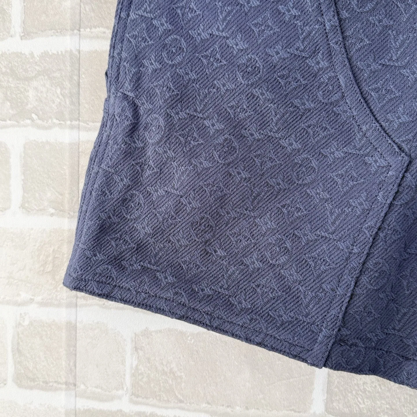 LV 27FW JBJVXGJ 007 데님숏츠 6