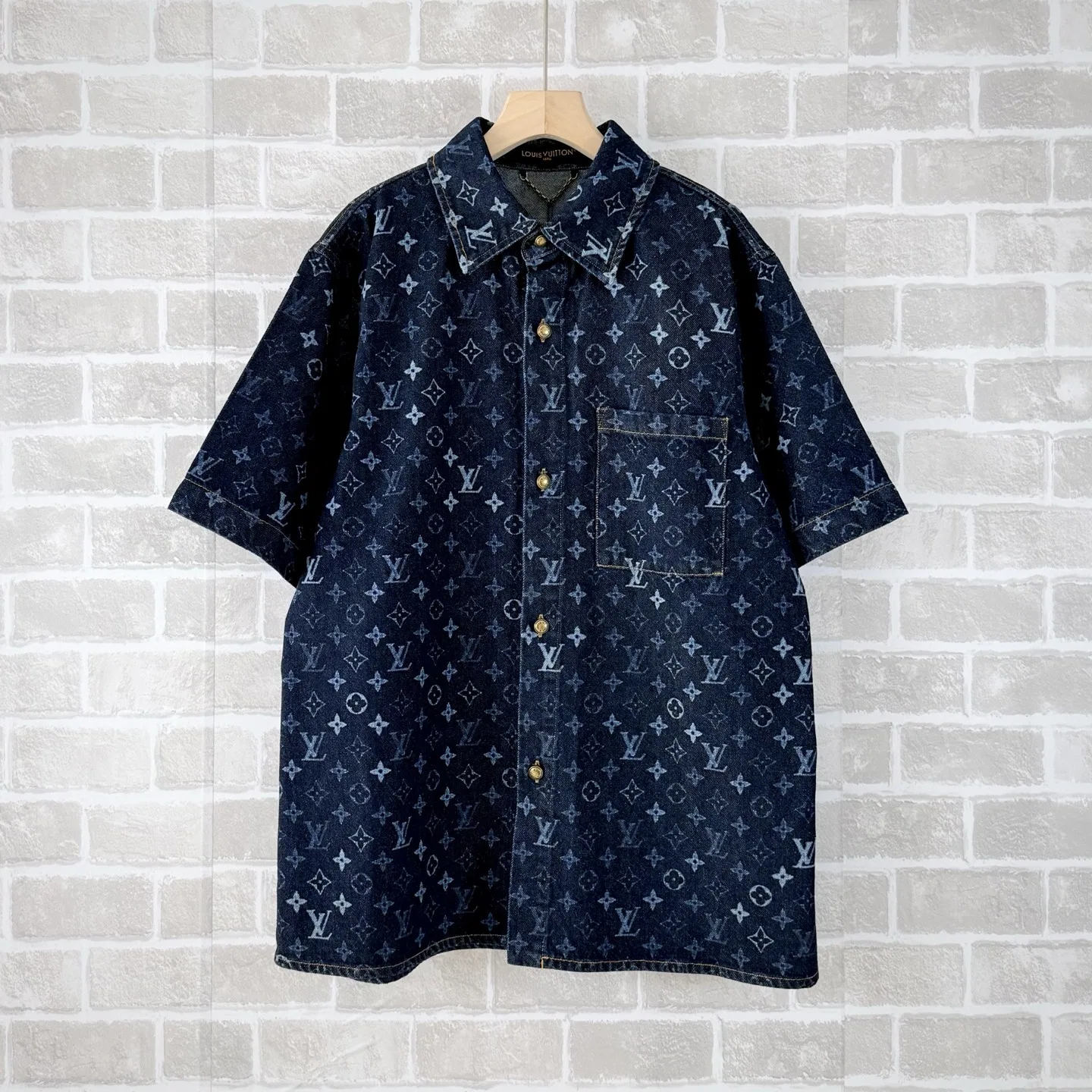 LV 27FW JBJVXGJ 009 데님반팔셔츠