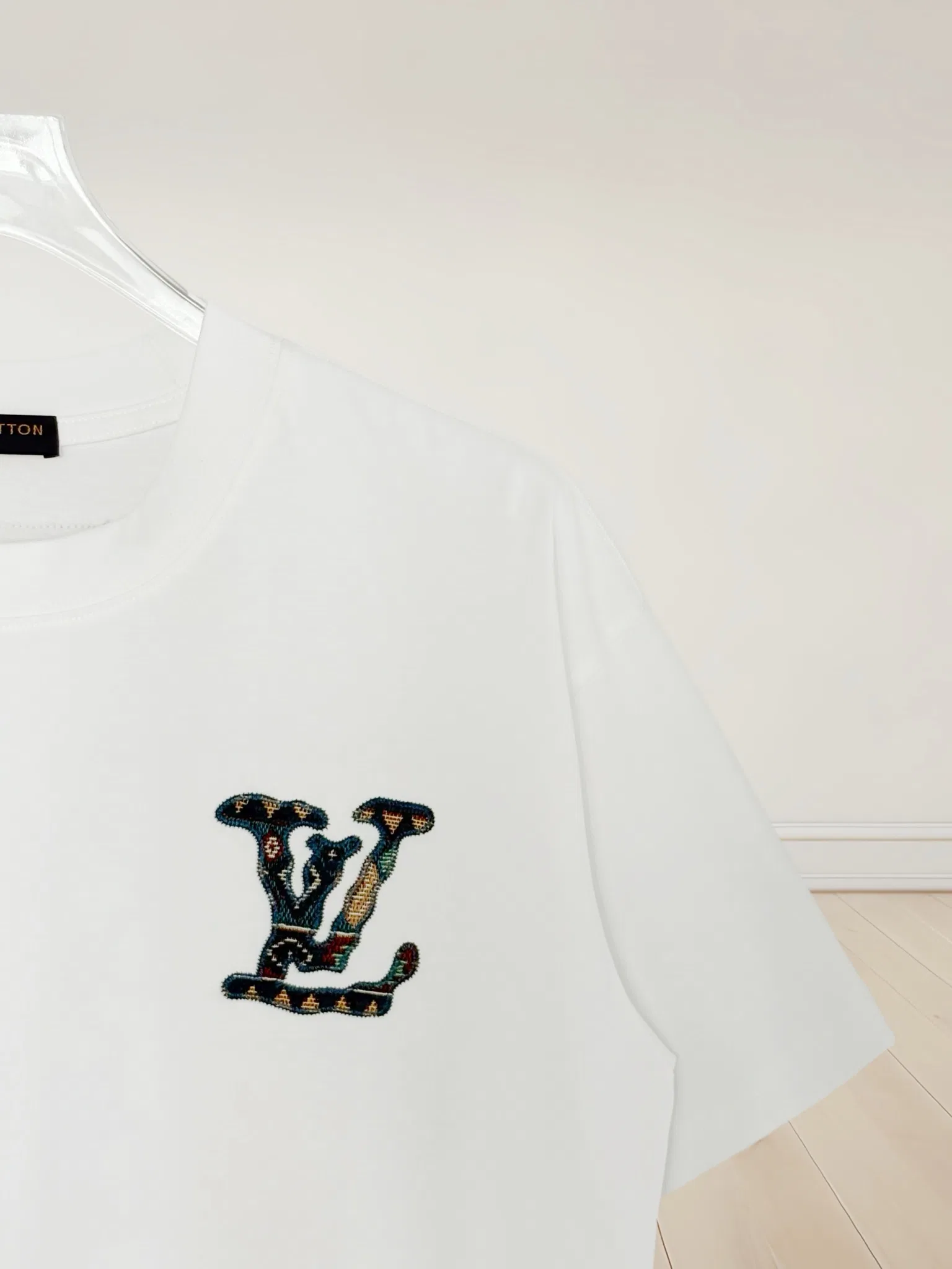 LV 27FW JBJVXGJ 088 반팔티셔츠 3