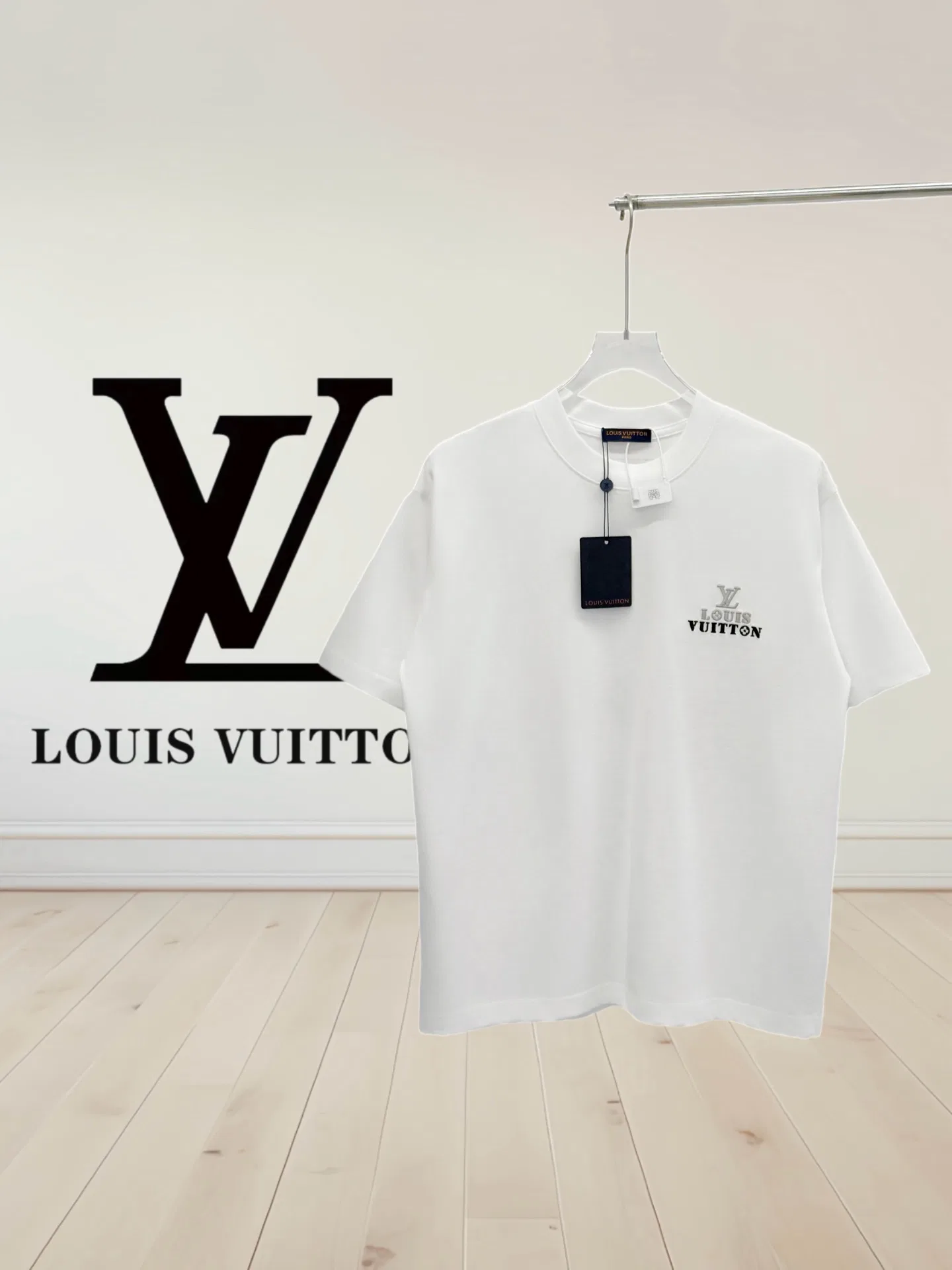 LV 27FW JBJVXGJ 092 반팔티셔츠