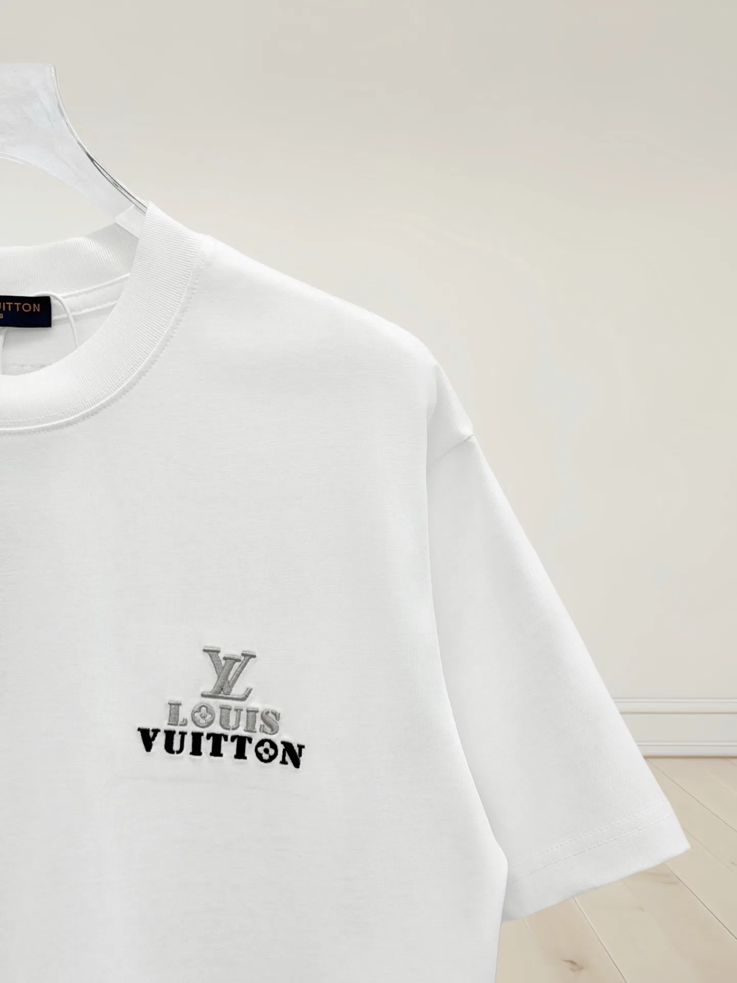 LV 27FW JBJVXGJ 092 반팔티셔츠 3