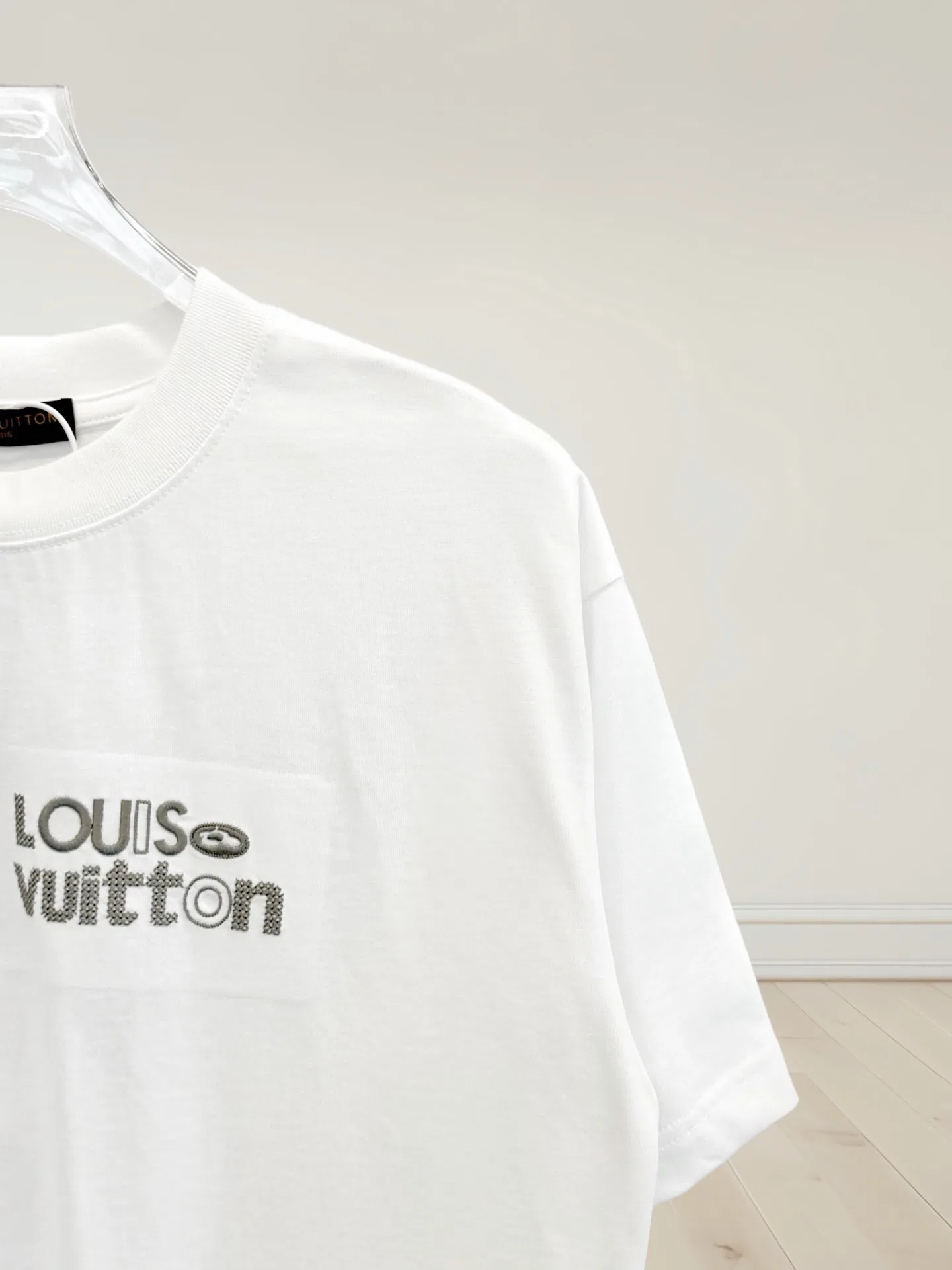 LV 27FW JBJVXGJ 094 반팔티셔츠 3