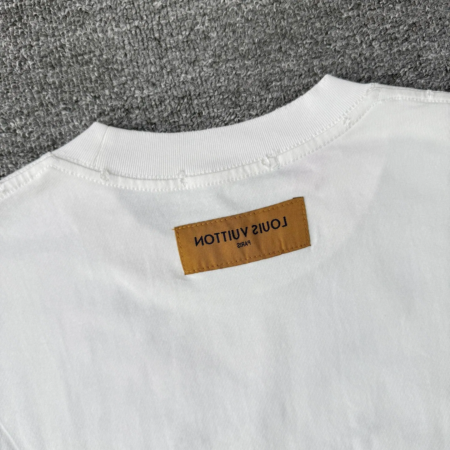 LV 27FW JBJVXGJ 152 반팔티셔츠 6