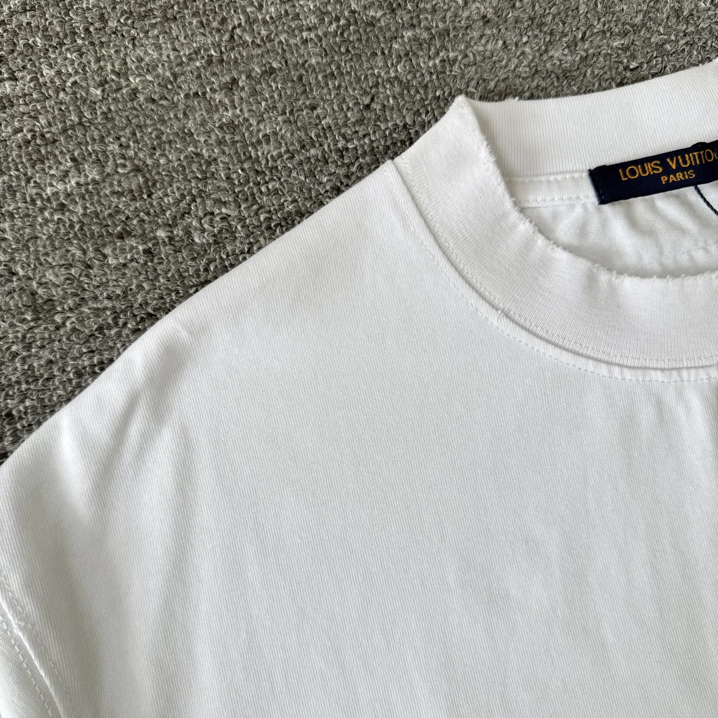 LV 27FW JBJVXGJ 155 반팔티셔츠 3