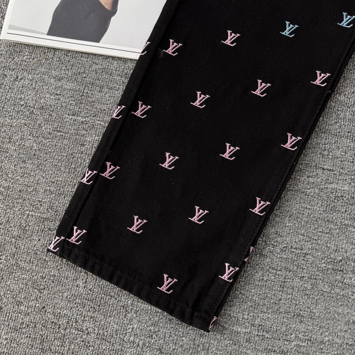 LV 27FW JBJVXGJ 158 데님팬츠 5