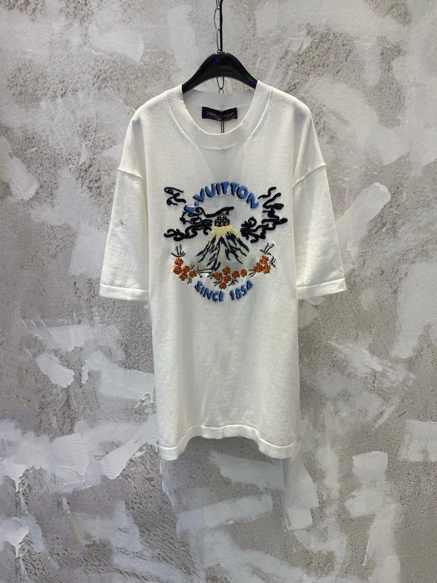 LV 27FW JBJVXGJ 163 반팔티셔츠