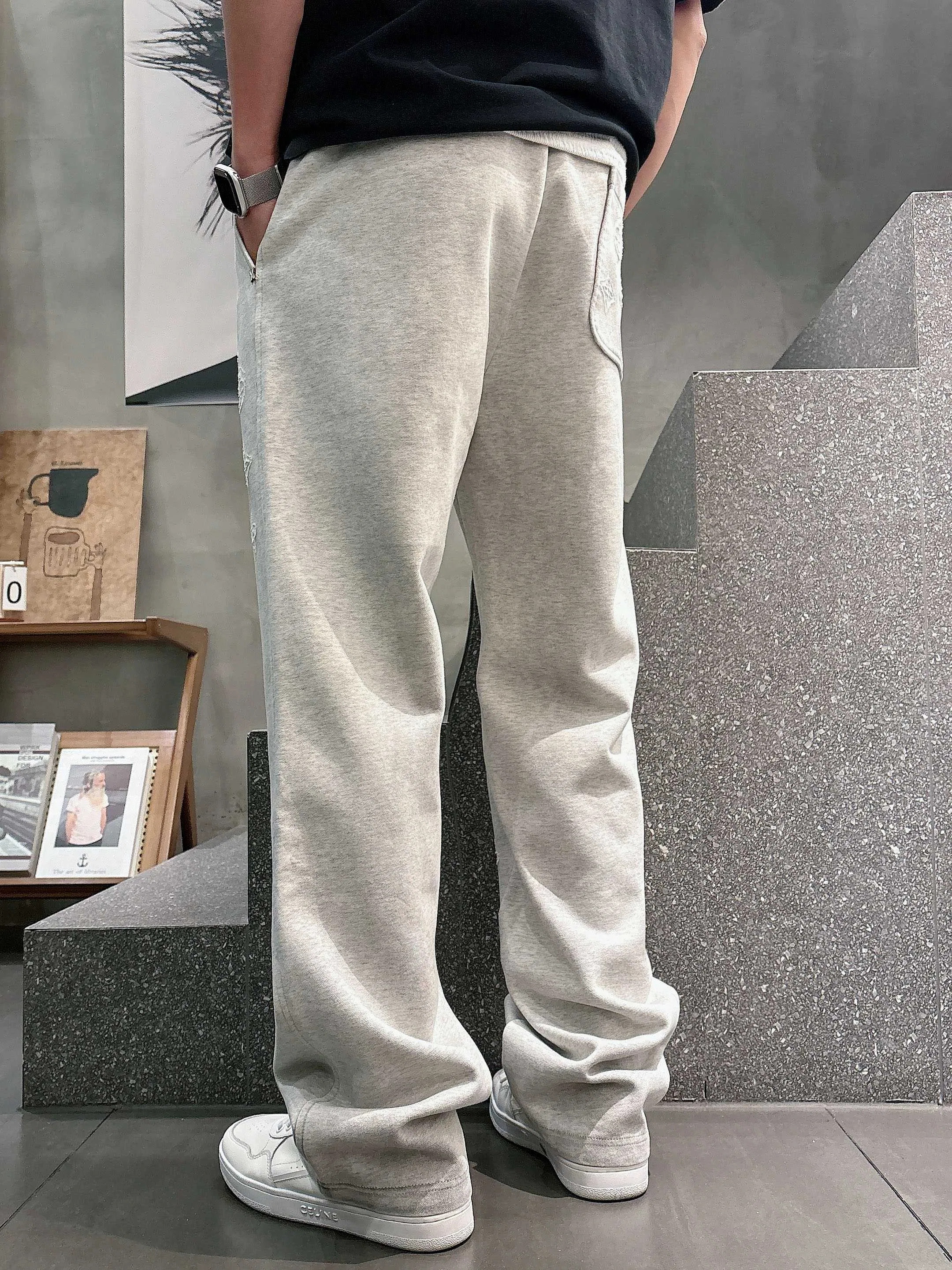 LV 27FW JBJVXGJ 166 스웻팬츠 3
