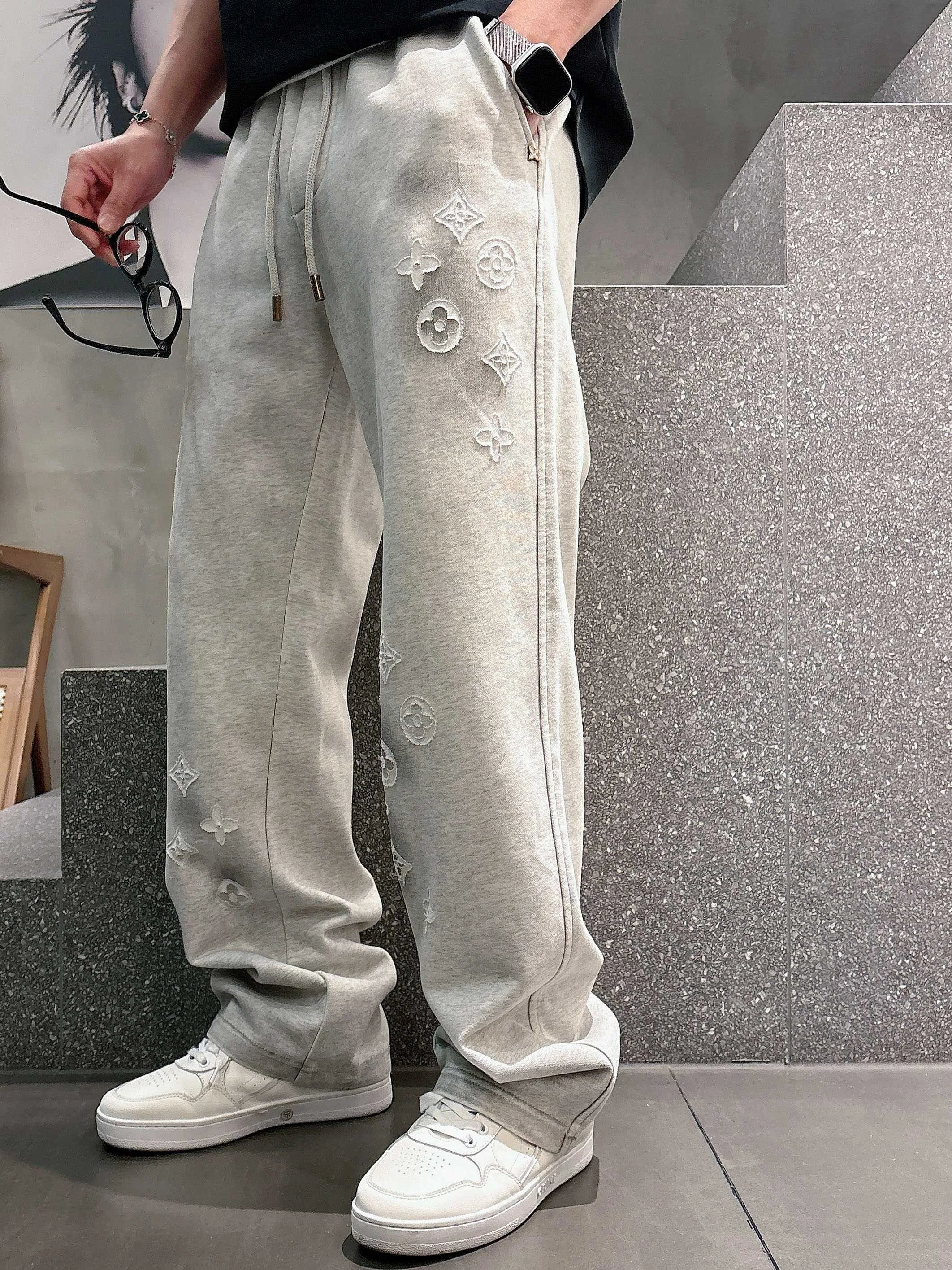 LV 27FW JBJVXGJ 166 스웻팬츠 4