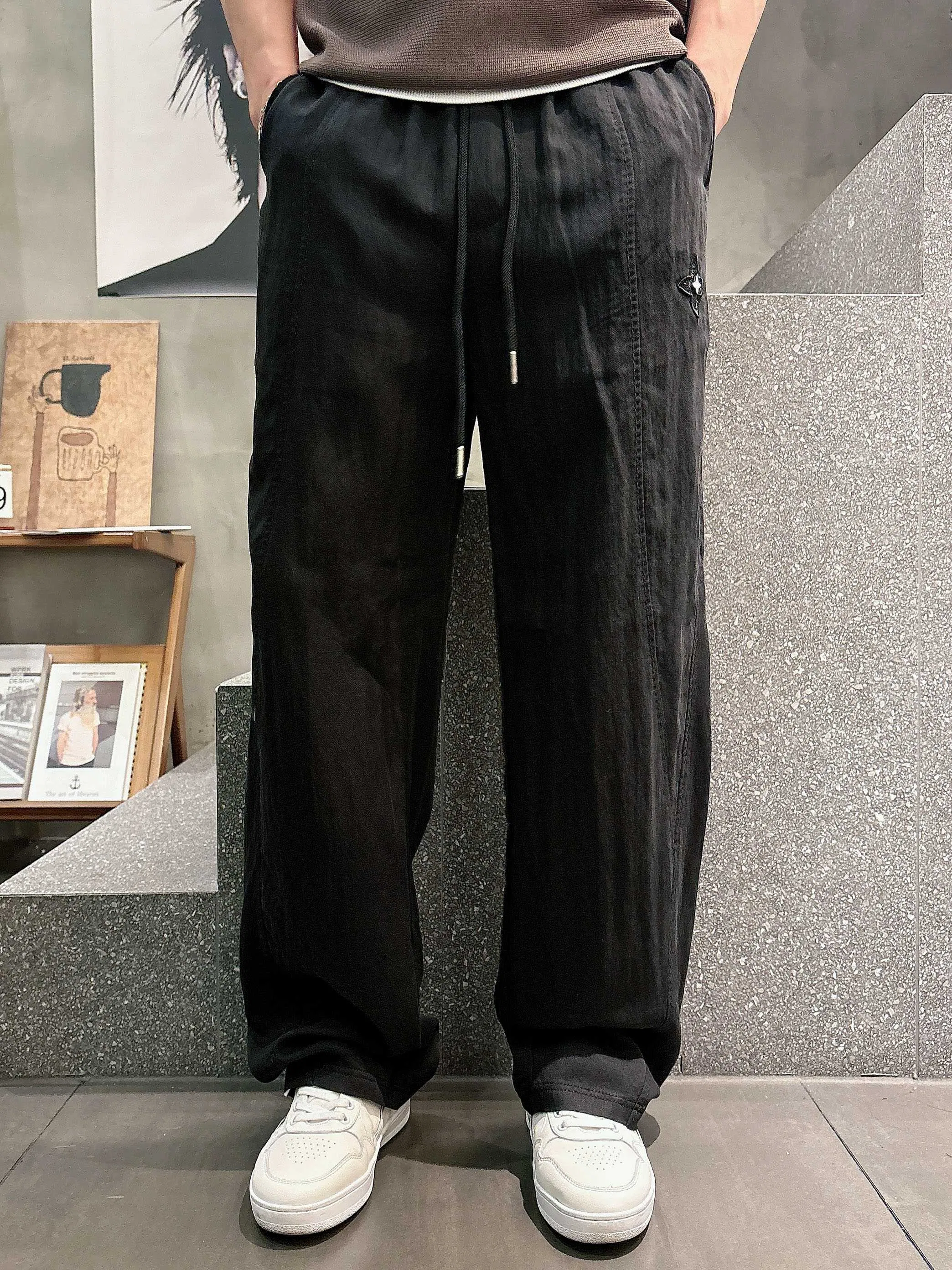 LV 27FW JBJVXGJ 168 스웻팬츠