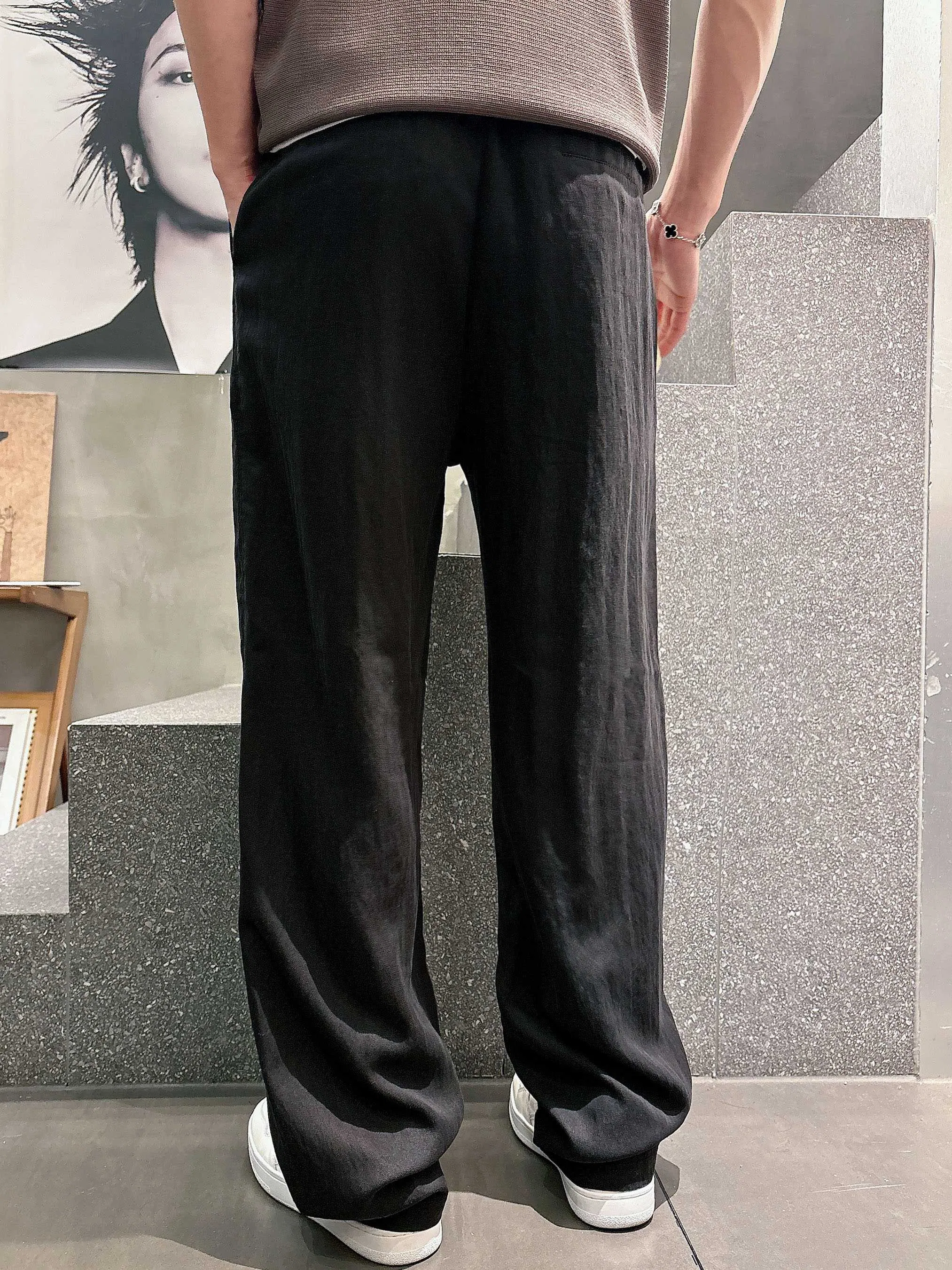 LV 27FW JBJVXGJ 168 스웻팬츠 5