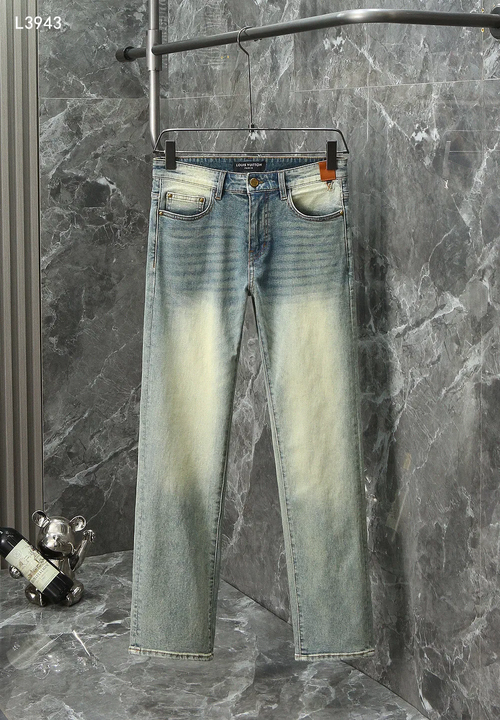 LV 27FW JBJVXGJ 176 데님팬츠